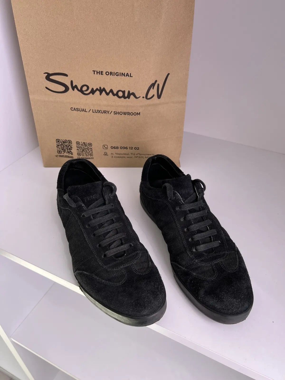 Designer × Fendi × Vintage Vintage Fendi Luxury Sneakers Size US 8 / EU 41 - 2 Thumbnail