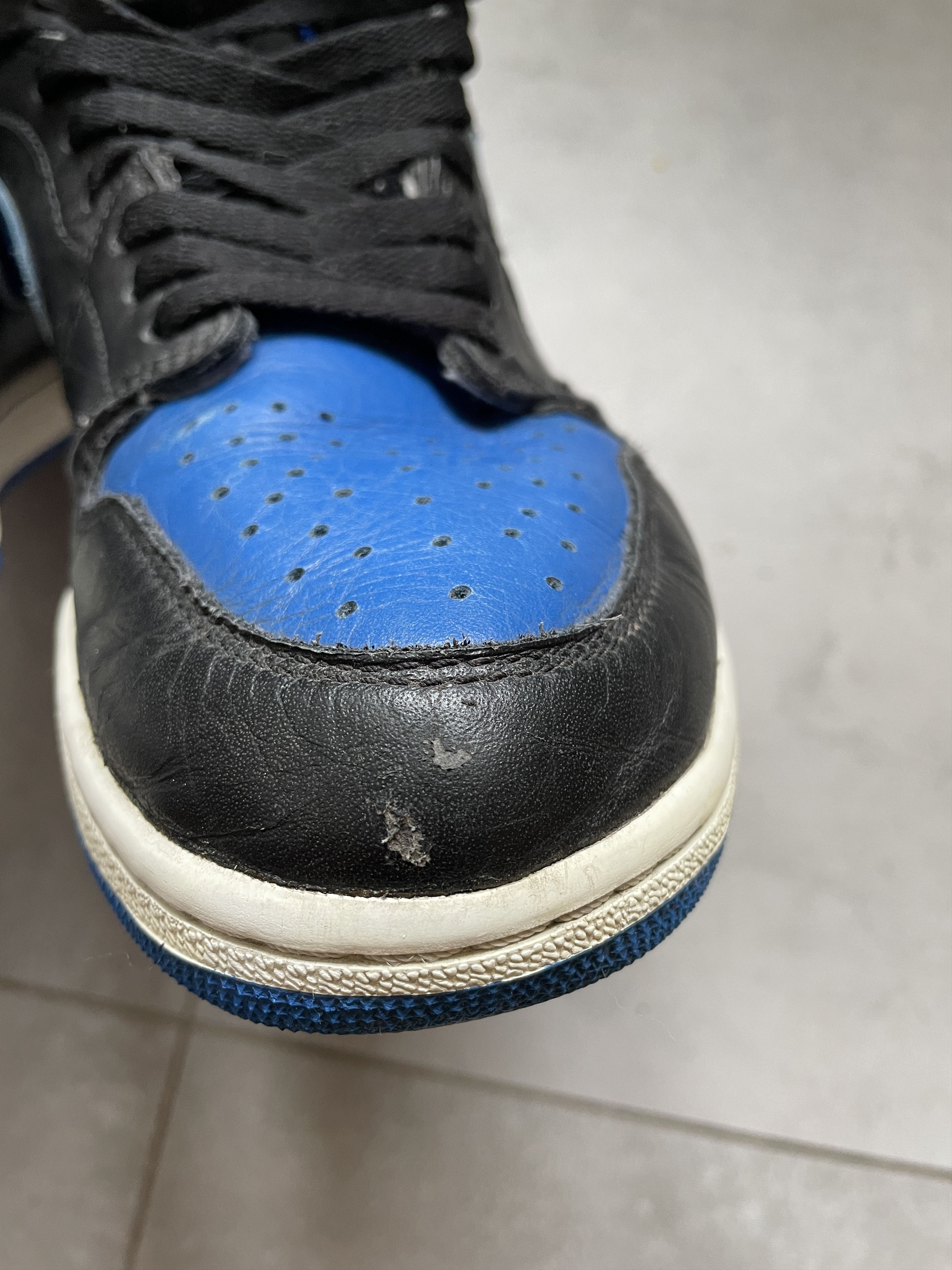 Jordan Brand × Nike AIR JORDAN 1 ROYAL BLUE 2017 HIGHTOP SNEAKERS Size US 11 / EU 44 - 2 Thumbnail