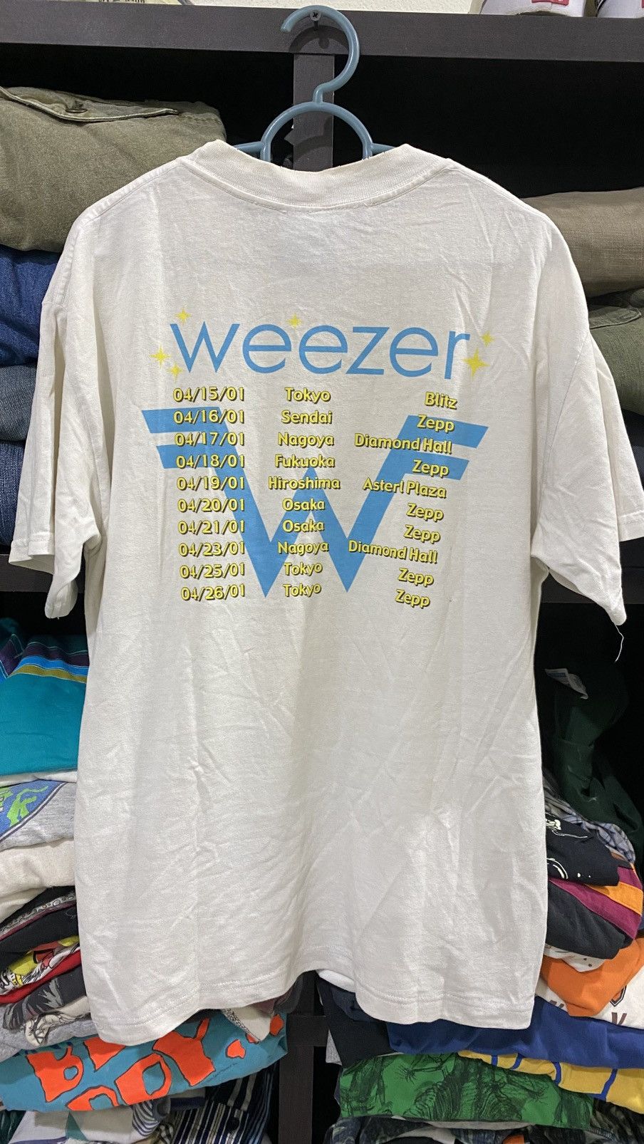Band Tees WEEZER SUPERHERO TOUR RARE Y2k 01 Size US S / EU 44-46 / 1 - 4 Thumbnail