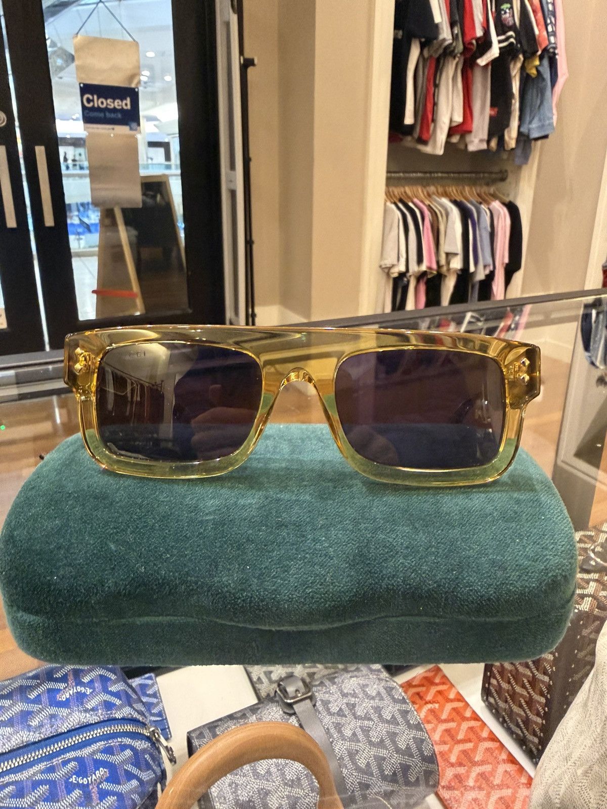 Gucci Gucci Clear Sunglasses Size ONE SIZE - 2 Thumbnail