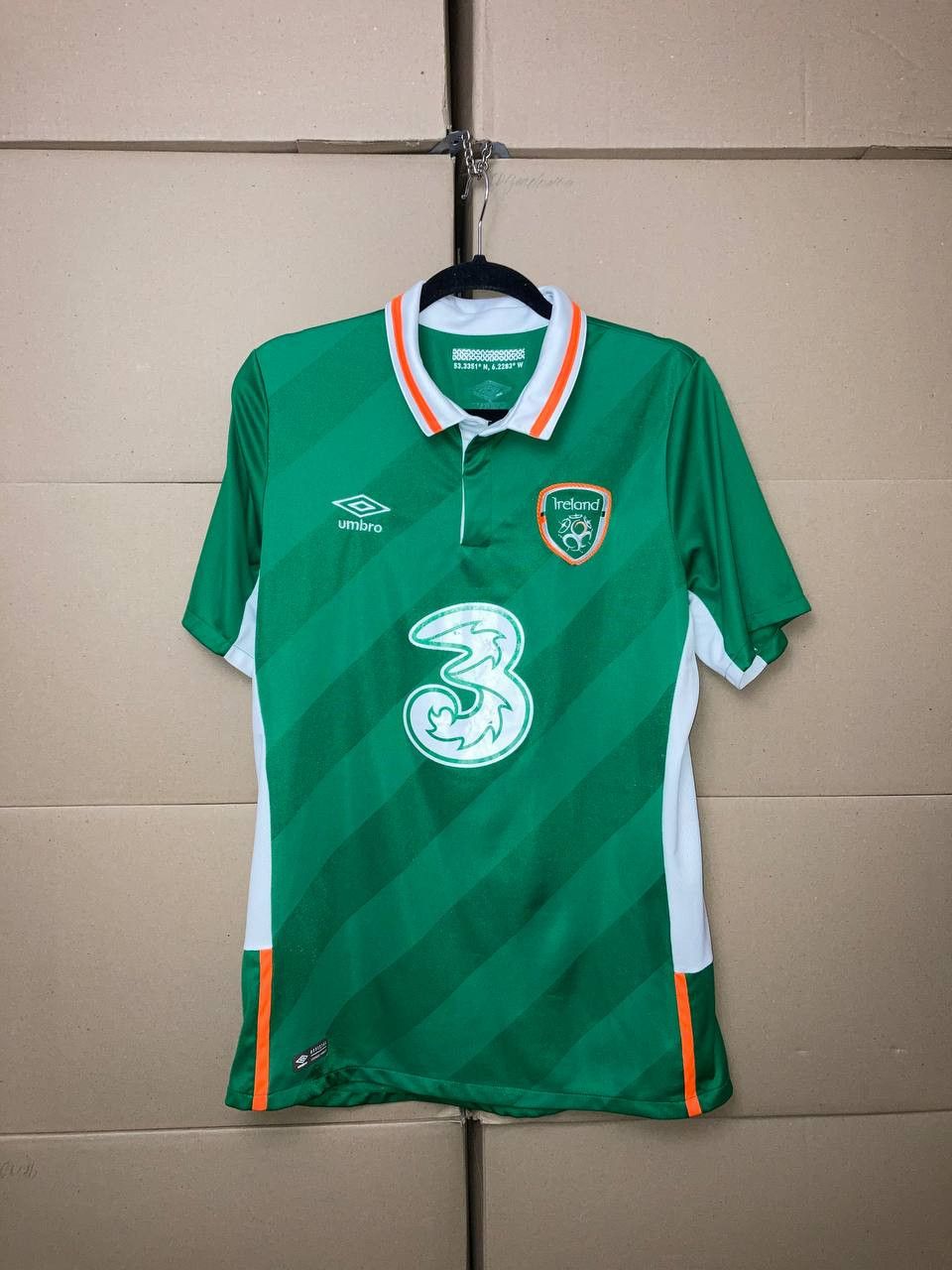 Umbro VINTAGE IRELAND 2016/2017 HOME FOOTBALL SHIRT UMBRO Y2K Size US M / EU 48-50 / 2 - 1 Thumbnail