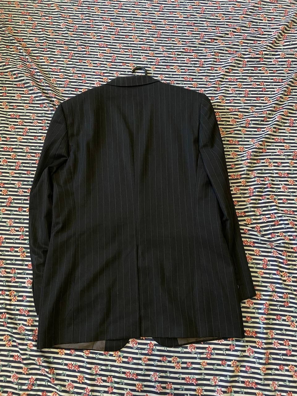 Yves Saint Laurent Men's Yves Saint Laurent CASUAL LUXURY BLAZERS Size 52R - 10 Thumbnail