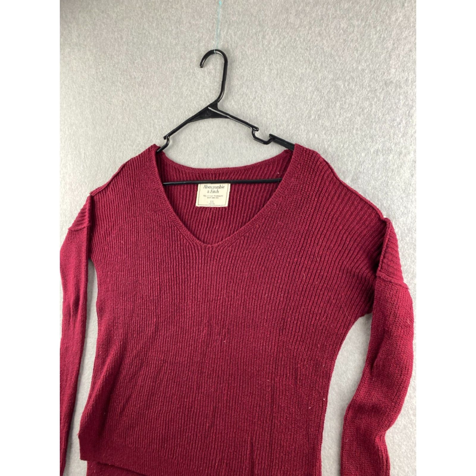 Abercrombie & Fitch Abercrombie & Fitch Sweater Womens XS Maroon Pullover V-Neck Cable-Knit Stretch Size XS / US 0-2 / IT 36-38 - 7 Thumbnail