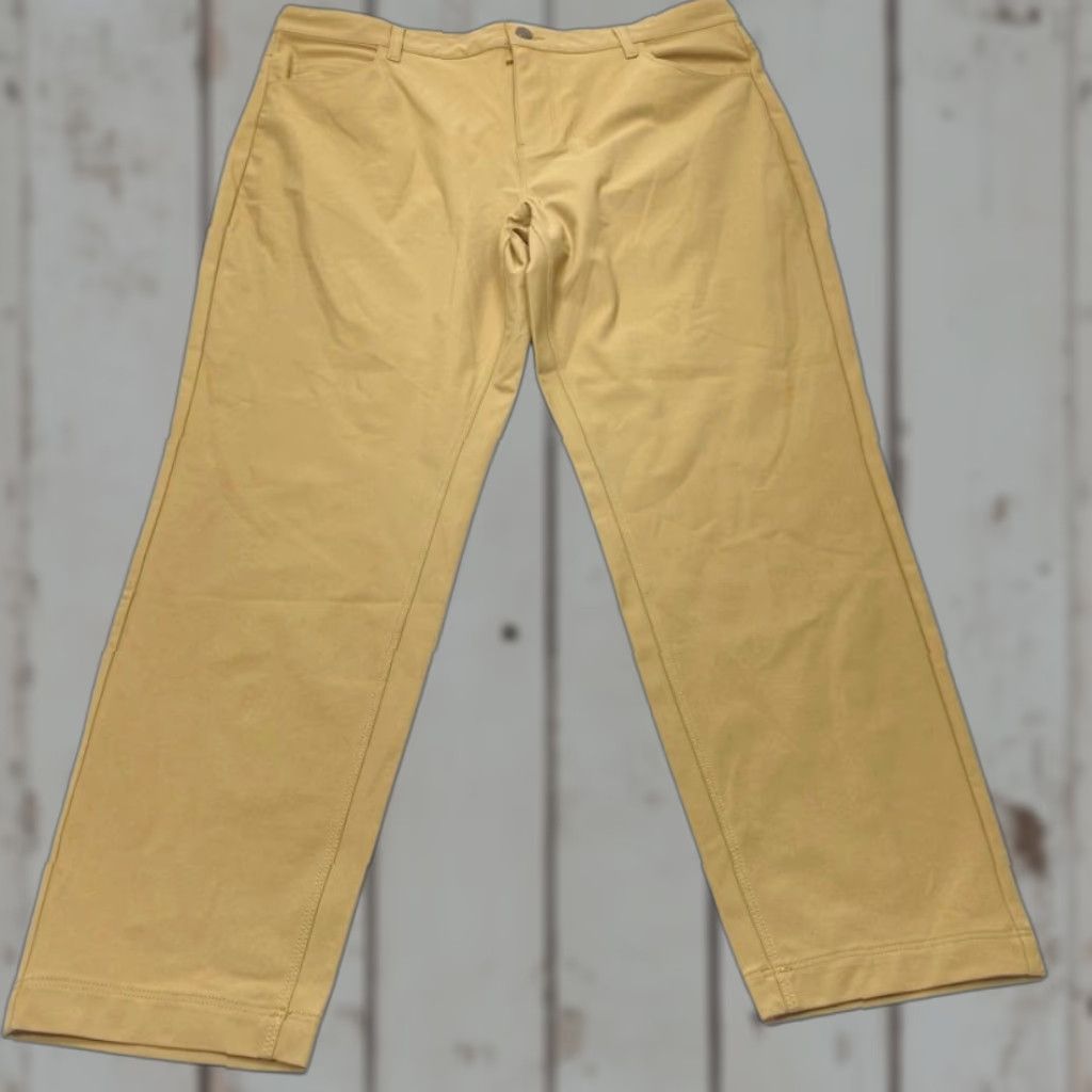 Fabletics Fabletics The Don 5 Pocket Pants Mens Size 36x30 Beige Classic Fit 8486 Size US 36 / EU 52 - 1 Thumbnail