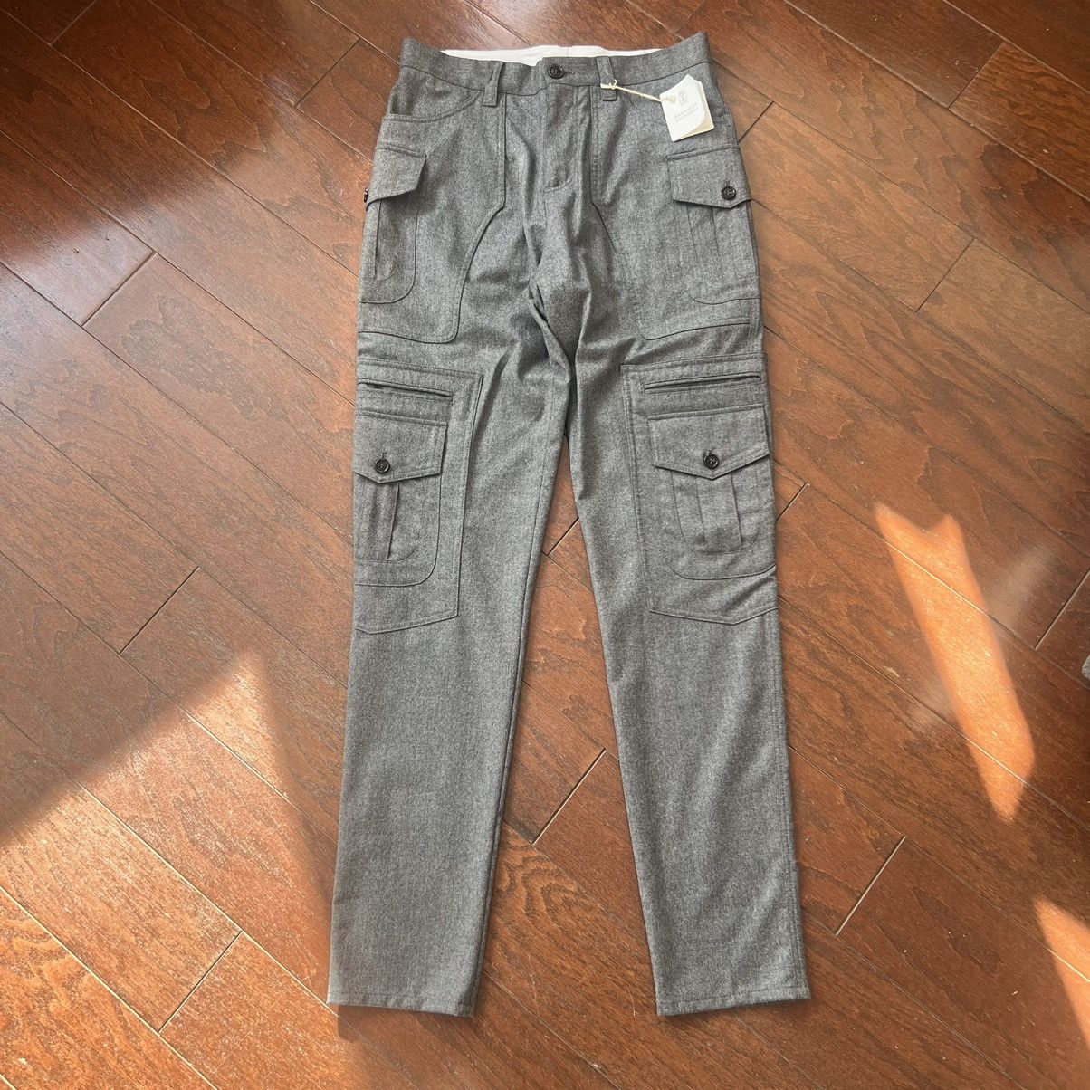 image of Brunello Cucinelli Pants in Grey, Men's (Size 30)