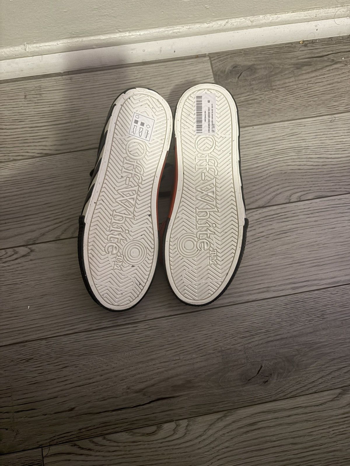 Off-White Off-White Vulc Sneaker 'Black White' Size US 7 / EU 40 - 5 Thumbnail