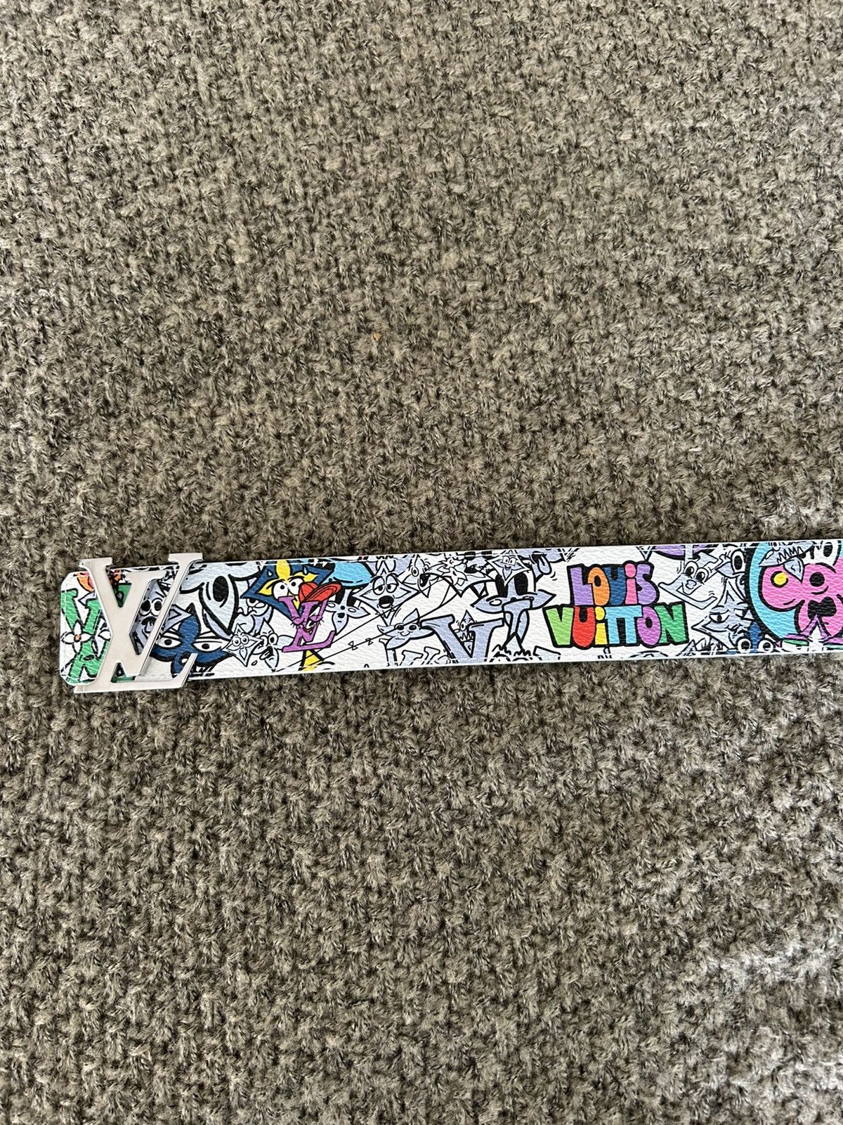 Louis Vuitton RARE!! Louis Vuitton LV Initials 40MM Reversible Belt Size 36 - 3 Thumbnail