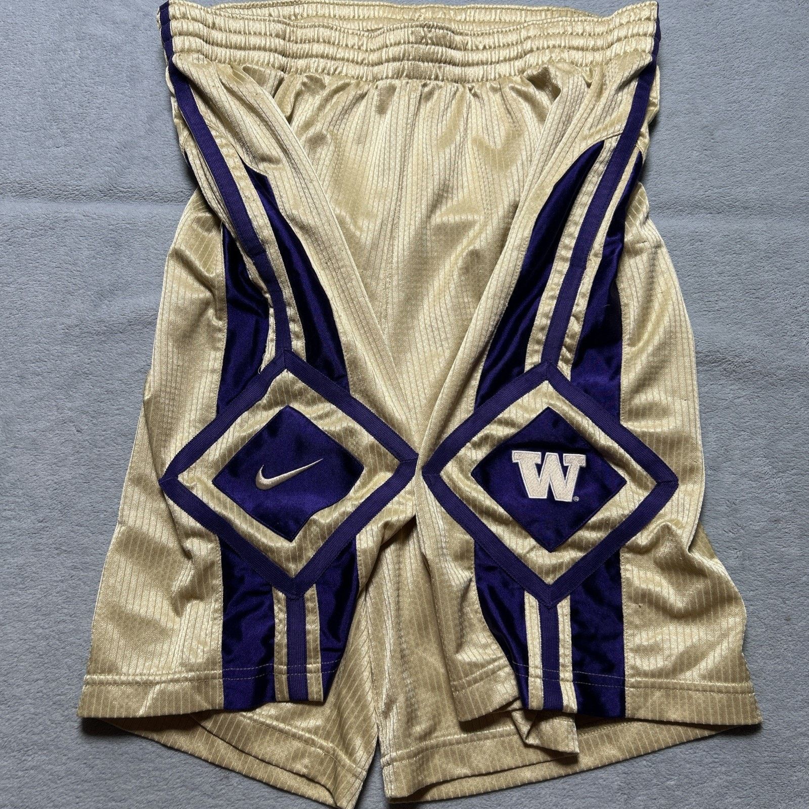 Nike Nike Gold Shinny Dazzle Mesh Shorts Mens XL 34x9 Baggy Retro Size US 34 / EU 50 - 5 Thumbnail