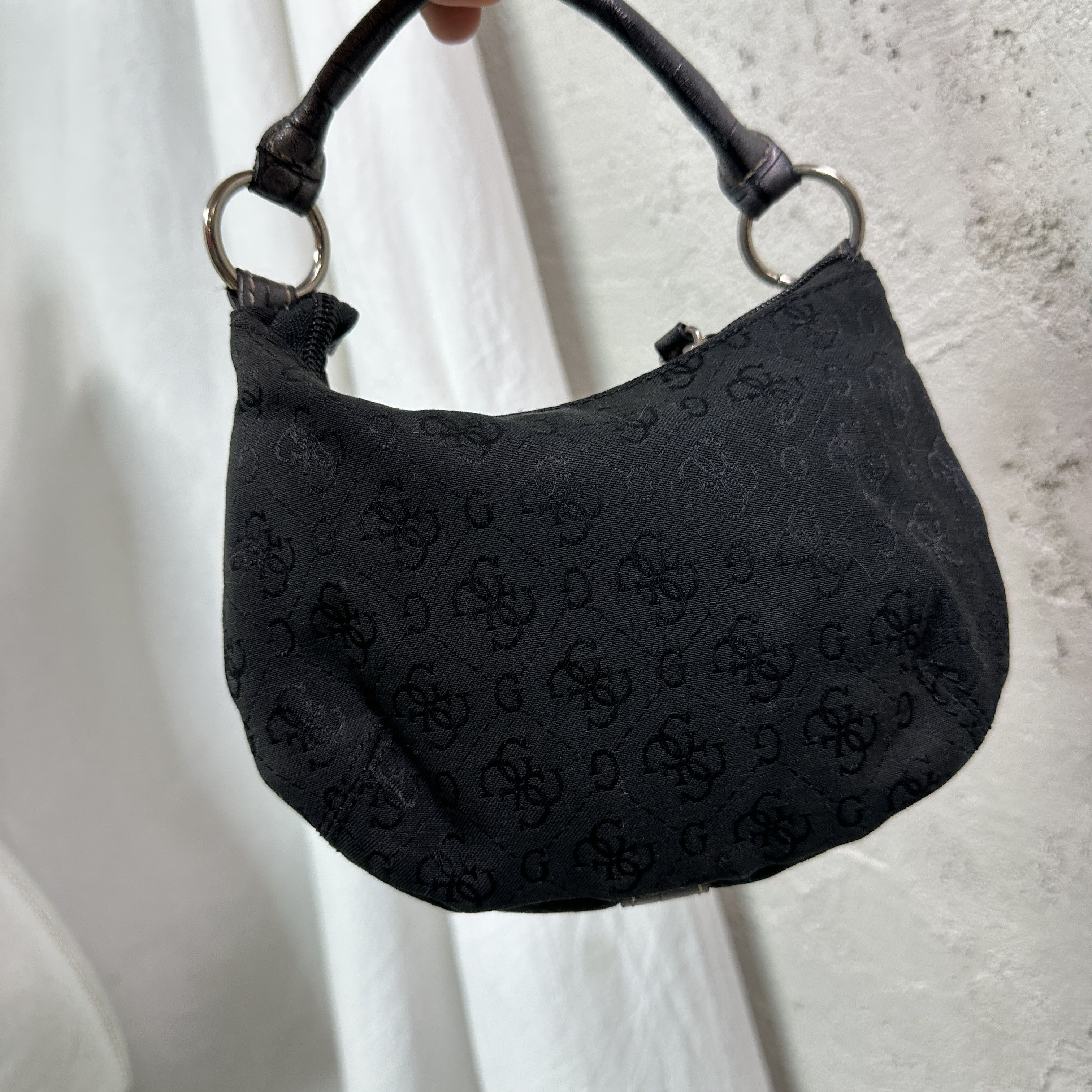 Guess Vintage Avant Garde Mini Guess Handbag Y2K Size ONE SIZE - 3 Thumbnail