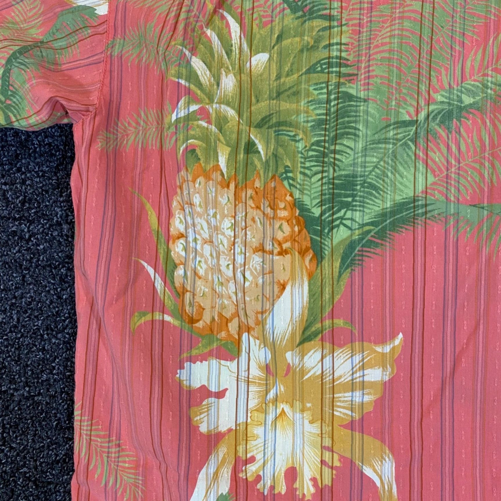 Tommy Bahama Tommy Bahama Shirt Mens XL Pink Floral Pineapple Button Up Cotton Outdoors S/S Size US XL / EU 56 / 4 - 7 Thumbnail
