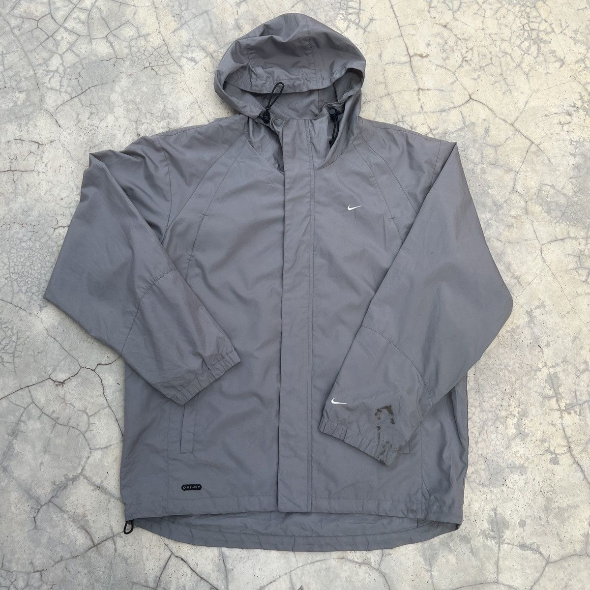 Vintage Vintage Nike Light Jacket Custom Tech-Fit Size US M / EU 48-50 / 2 - 1 Thumbnail