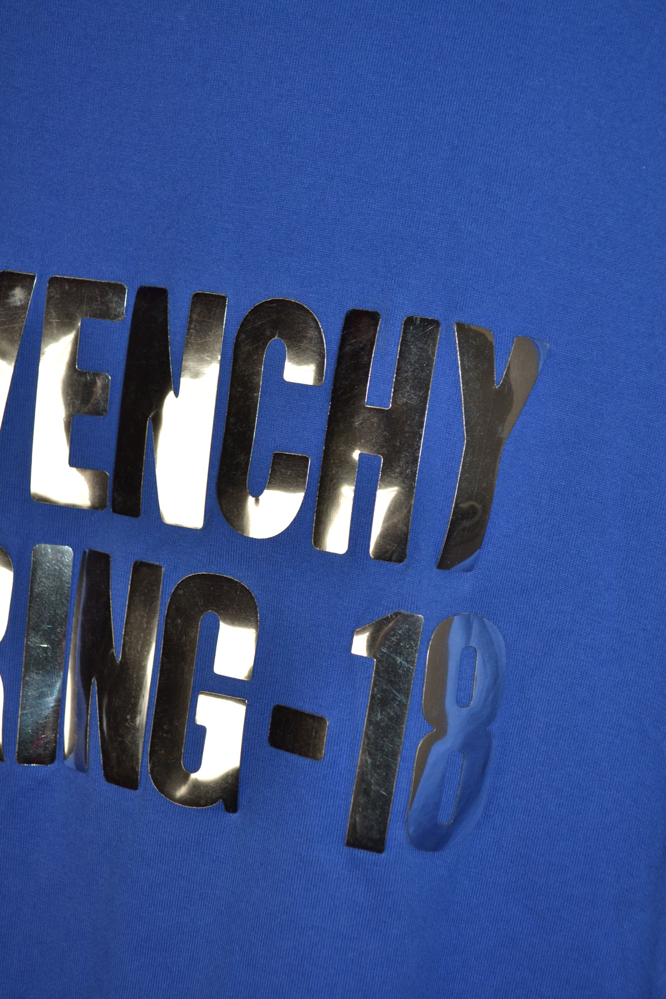 Givenchy Givenchy S/S 2018 Blue T-shirt M Size US M / EU 48-50 / 2 - 3 Thumbnail
