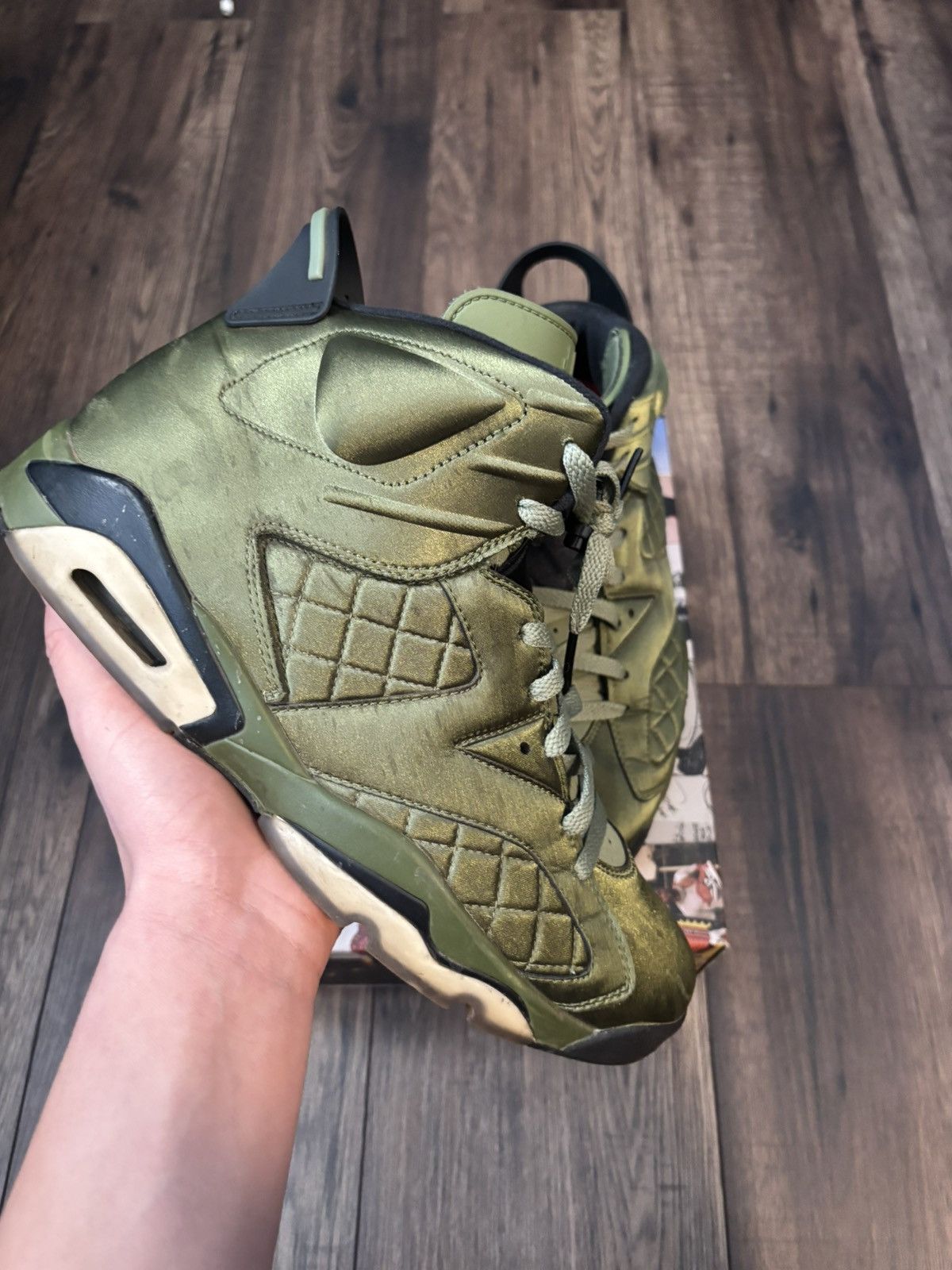 Jordan Brand Size 10 - Jordan 6 Pinnacle Promo Flight Jacket (2017) Size US 10 / EU 43 - 2 Thumbnail