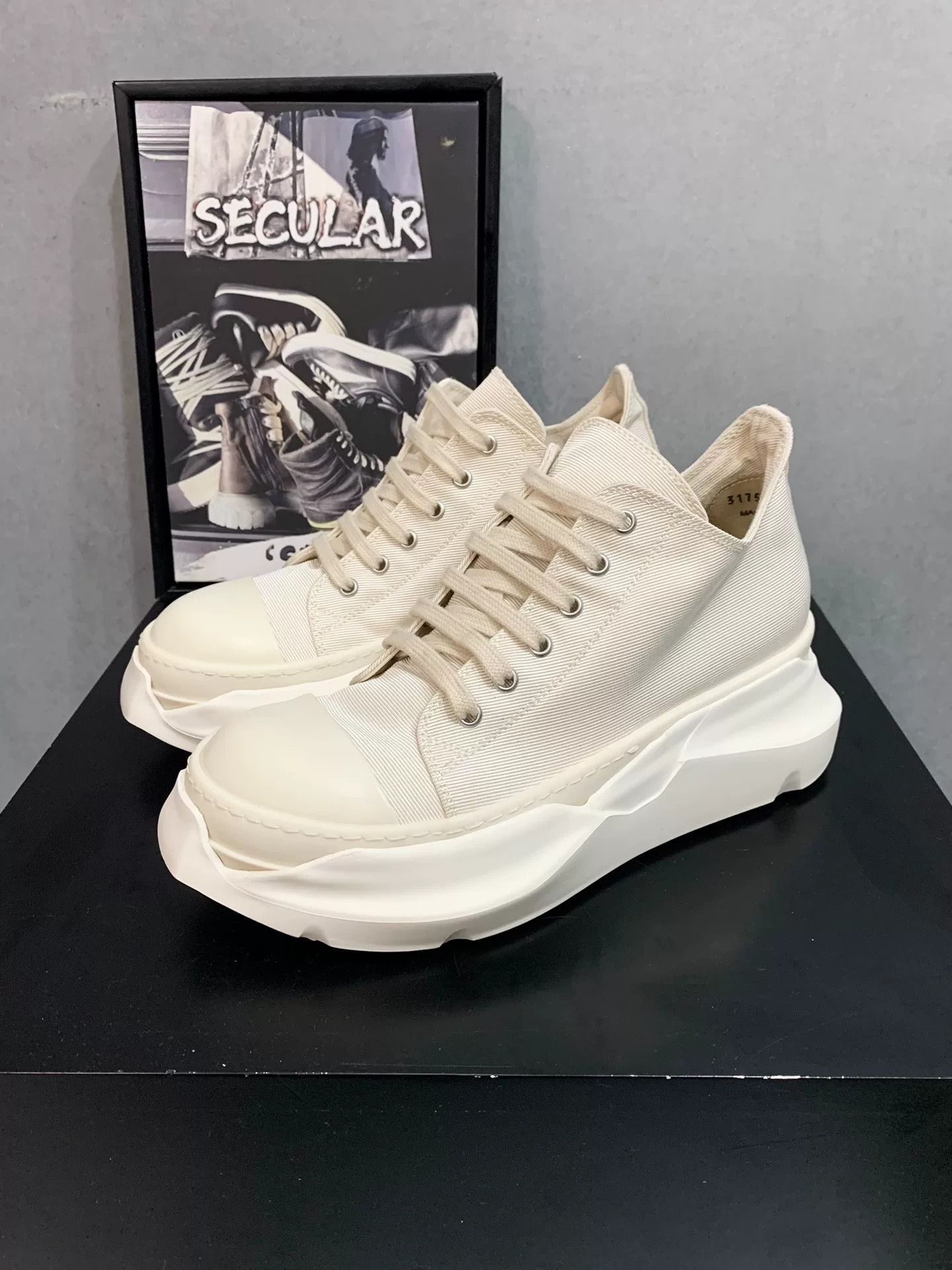 Rick Owens Rick Owens Thick Sole Low Top Sneakers Size US 6 / EU 39 - 1 Thumbnail