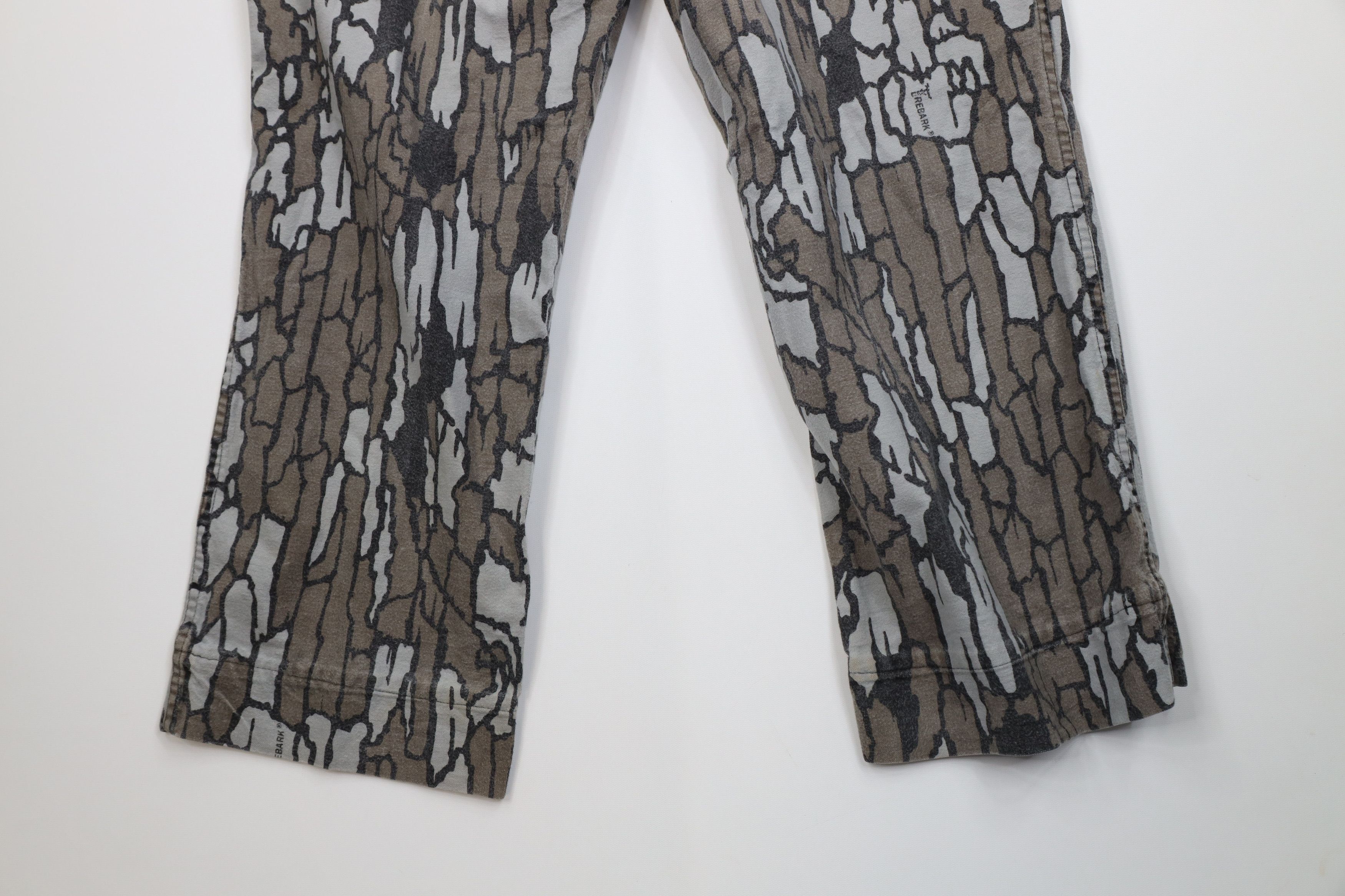 Vintage Vintage 70s 80s Trebark Camouflage Wide Leg Cargo Pants USA Size US 38 / EU 54 - 14 Thumbnail