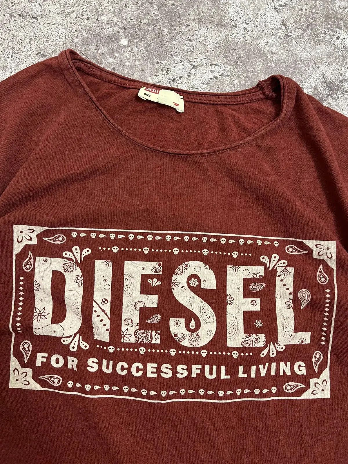 Diesel Vintage Diesel Big Logo T Shirt Size US L / EU 52-54 / 3 - 2 Thumbnail