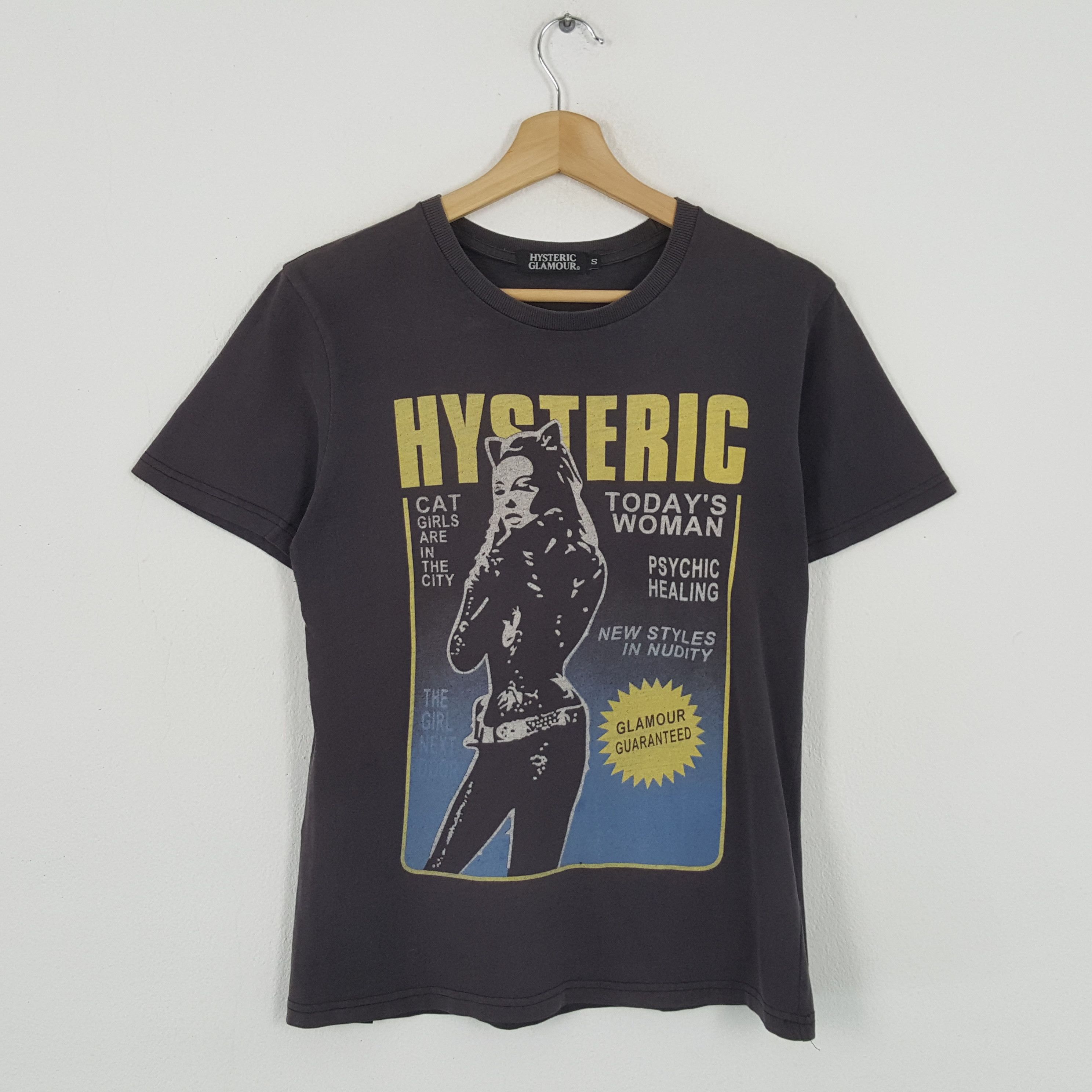Hysteric Glamour × Japanese Brand × Vintage Vintage HYSTERIC GLAMOUR Japanese Fashion Brand T-Shirts Size S / US 4 / IT 40 - 1 Thumbnail