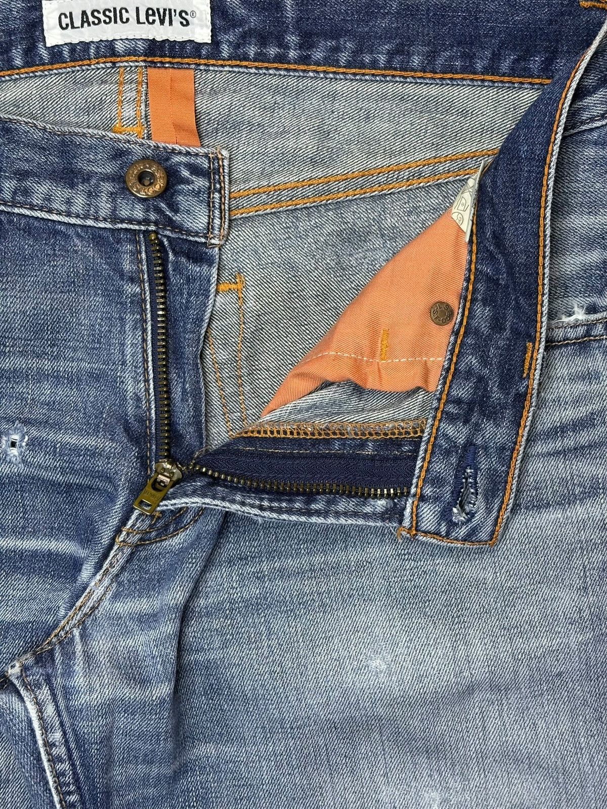 Levi's Vintage 90s Levis 502 Faded Wash Distressed Loose Jeans Size US 32 / EU 48 - 9 Thumbnail