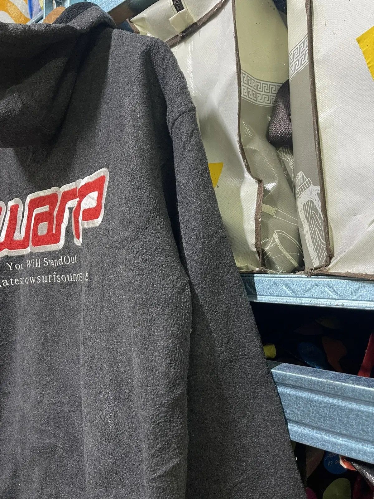 Japanese Brand Vintage Warp Fleece Zip Hoodie – Complete Streetwear Classic Size US L / EU 52-54 / 3 - 5 Thumbnail