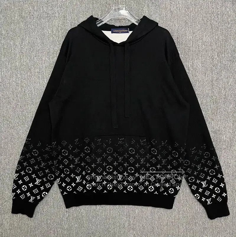 Louis Vuitton Louis Vuitton XXL Black Cotton Hoodie . Size US XXL / EU 58 / 5 - 1 Thumbnail