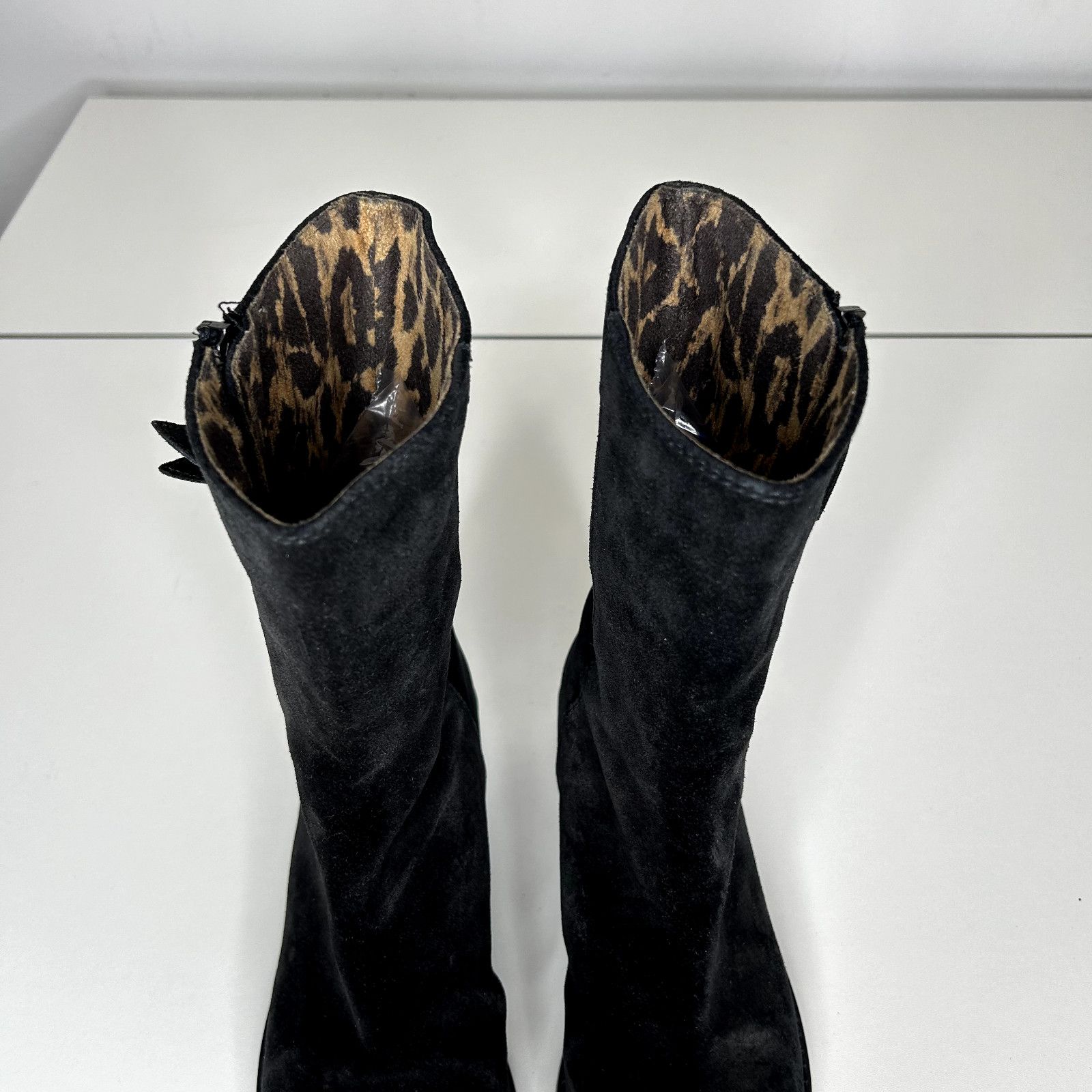 Stuart Weitzman Stuart Weitzman Black Suede Mid-Calf Round Toe Booties 4 Size US 4 / IT 34 - 4 Thumbnail