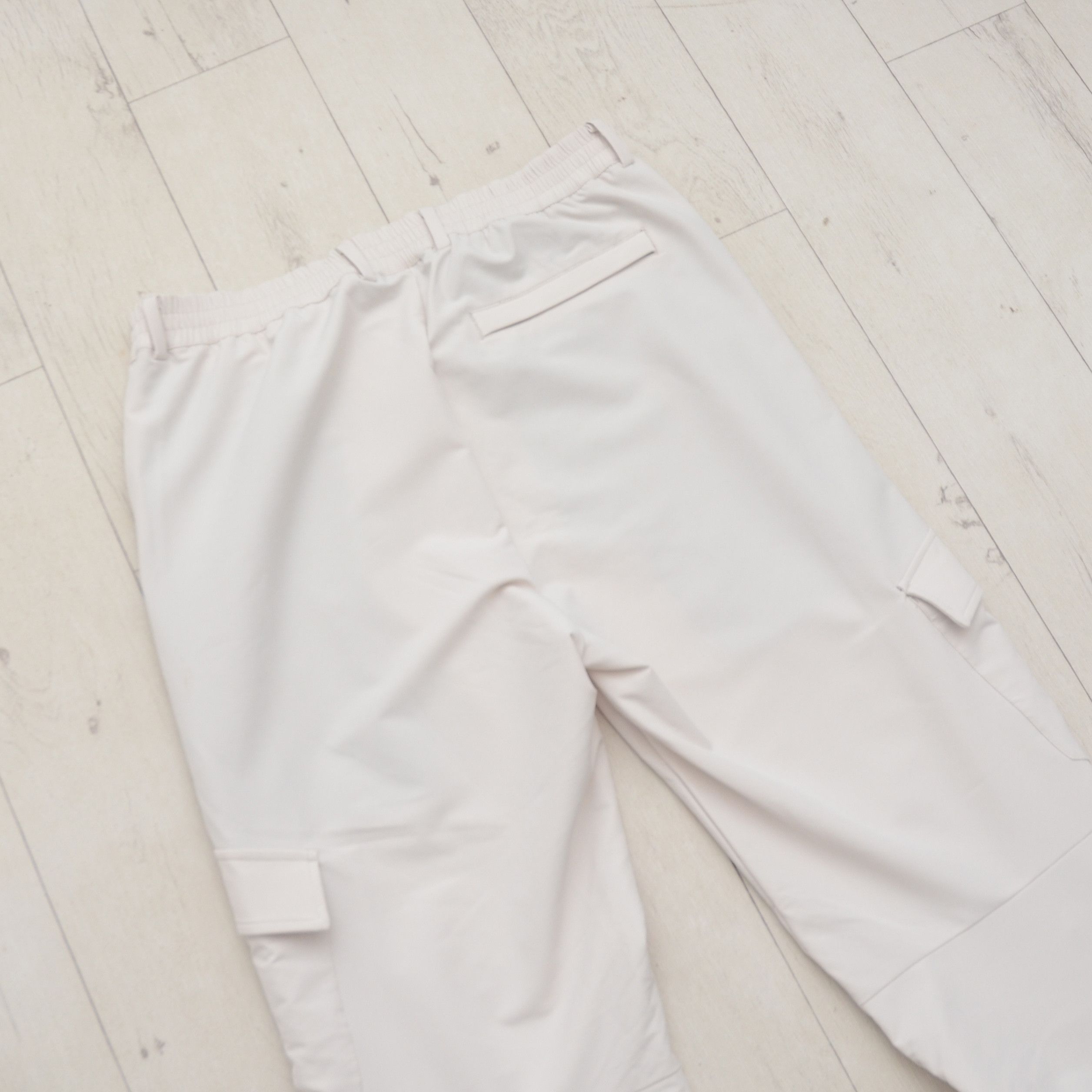 J.Lindeberg J. Lindeberg ADRIANO Golf Pants Blue L Stretch Performance Size US 34 / EU 50 - 10 Thumbnail