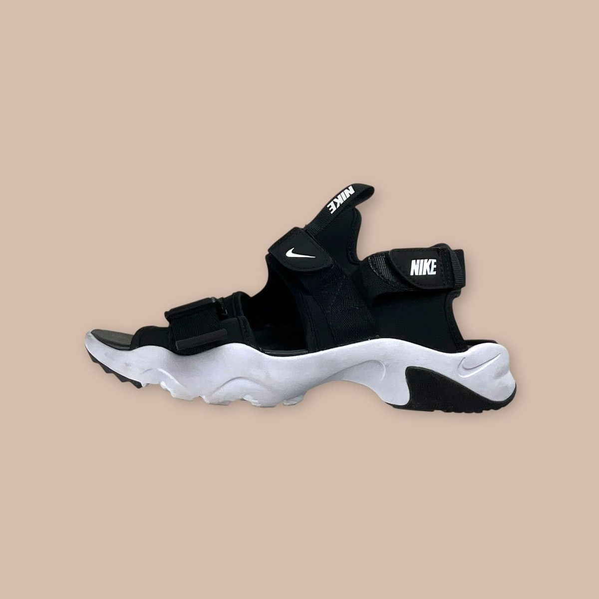 Nike Nike Canyon Sandal 'Black White' Size US 9 / EU 42 - 9 Thumbnail