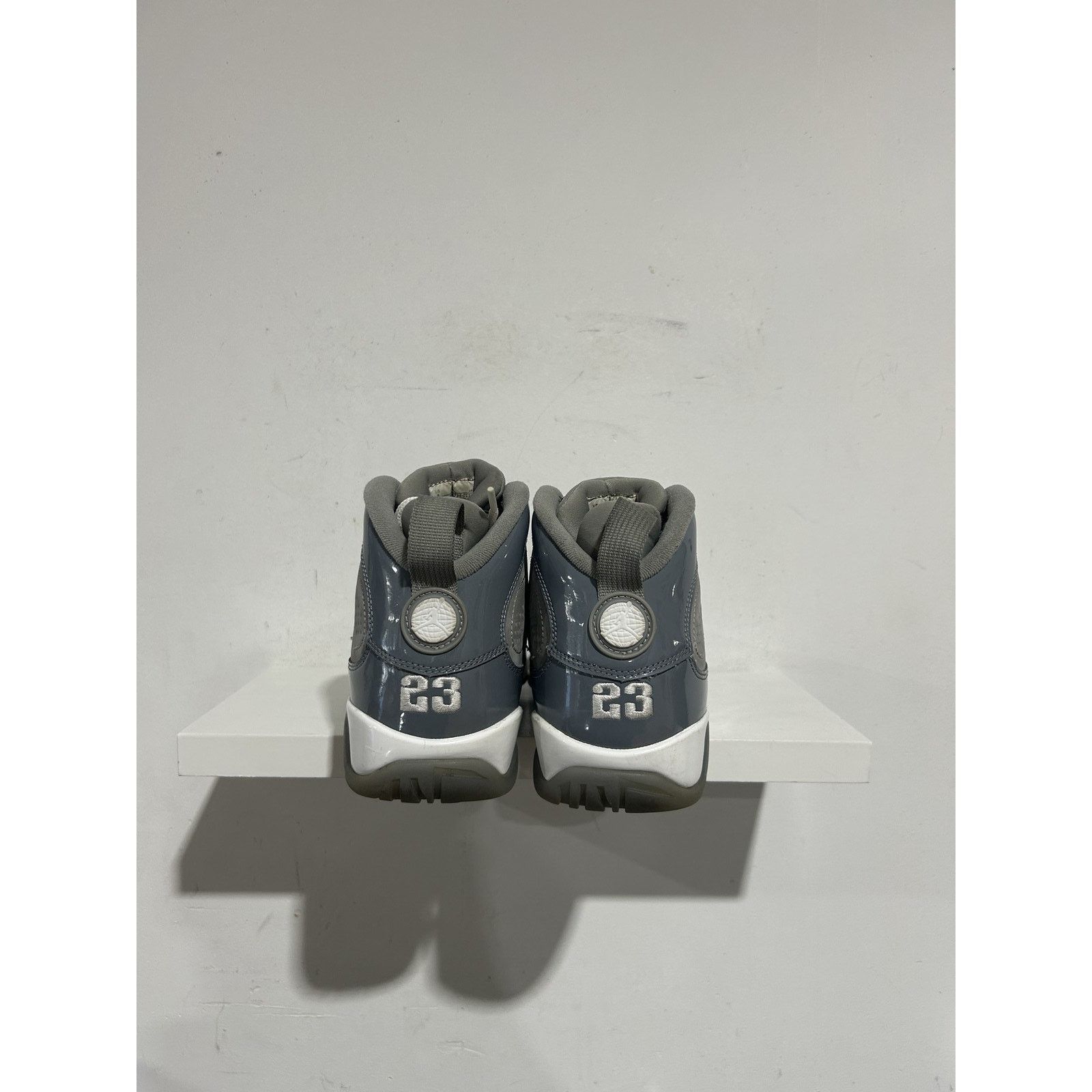 Jordan Brand JORDAN 9 COOL GREY SIZE 8 PREOWNED Size US 8 / EU 41 - 4 Thumbnail