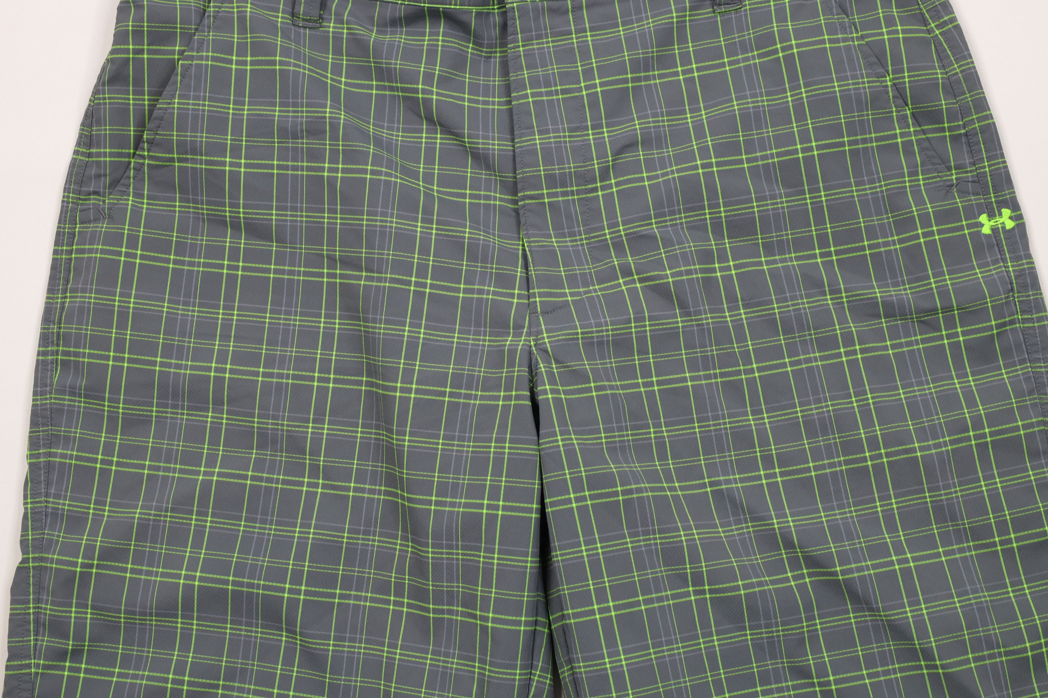 Under Armour Under Armour Stretch Golfing Golf Chino Shorts Gray Plaid Size US 36 / EU 52 - 3 Thumbnail
