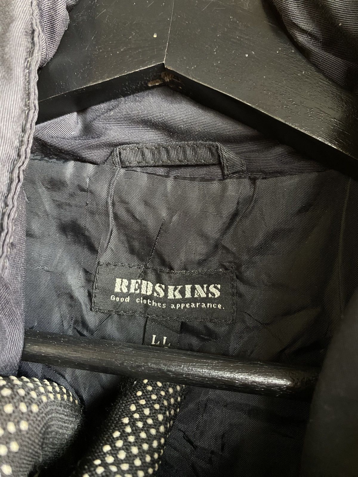 Vintage Vintage REDSKINS Active Network NPO Black Hooded Jacket |l Size US XL / EU 56 / 4 - 7 Thumbnail