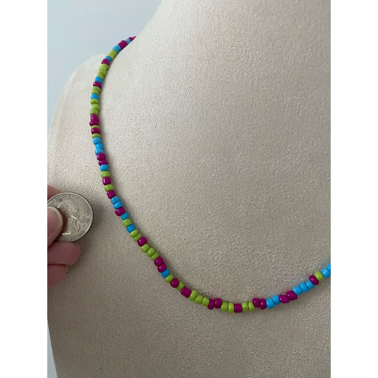 Handmade colorful beaded necklace Size ONE SIZE - 2 Thumbnail