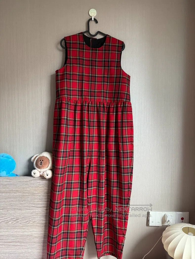 Comme des Garcons Comme des Garcons size M Red plaid jumpsuit Size 24" / US 00 / IT 34 - 1 Thumbnail