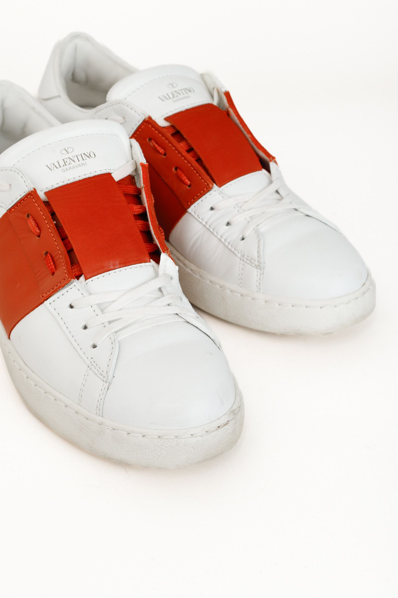 Valentino Valentino Garavani Men's Leather Low-Top Sneakers Size US 11 / EU 44 - 6 Thumbnail