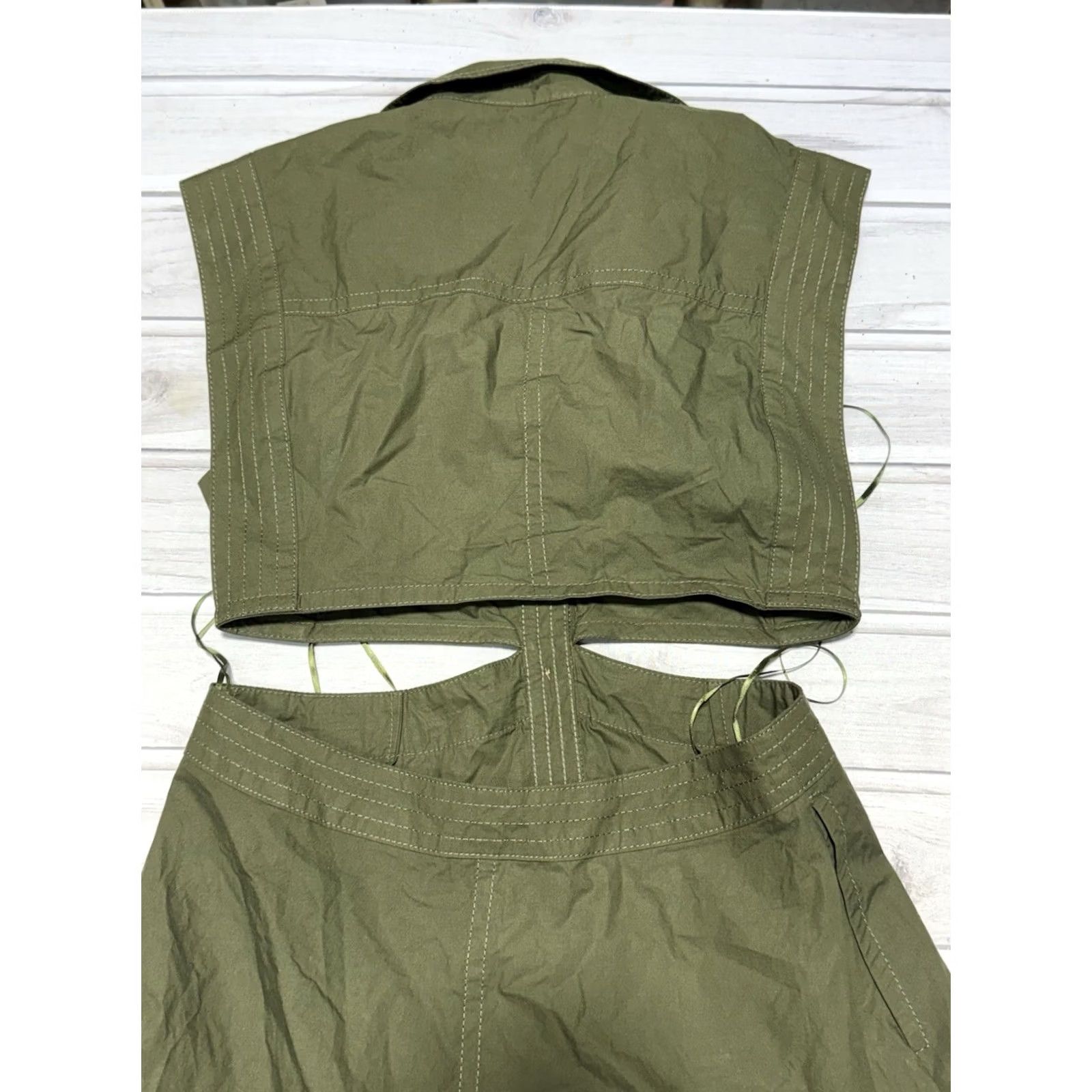 Banana Republic VINTAGE Banana Republic Dress Shirt Dress 8 Green Yasmin Cutout Waist Sleeveless NWT 180 Size M / US 6-8 / IT 42-44 - 5 Thumbnail