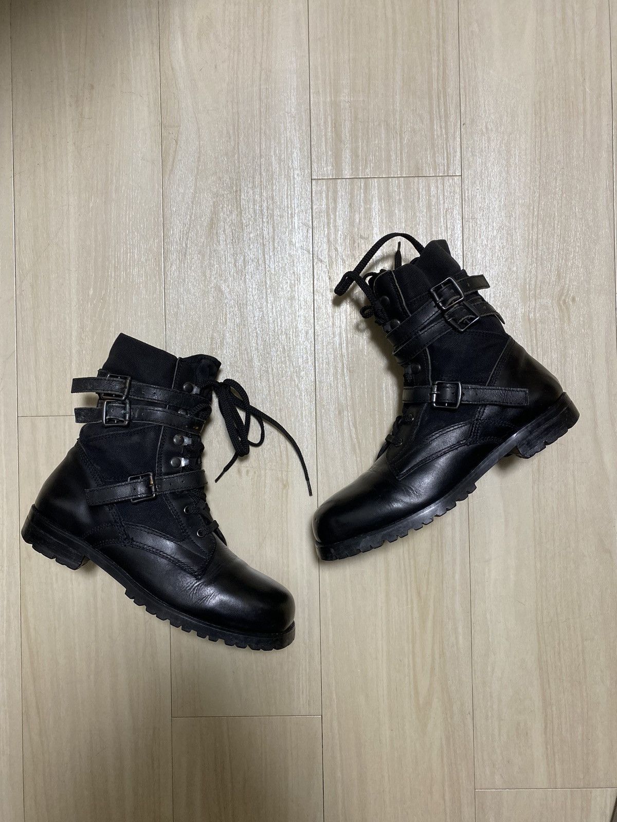 Number (N)ine Number Nine Combat Boots 2006 “Welcome to the shadow ...