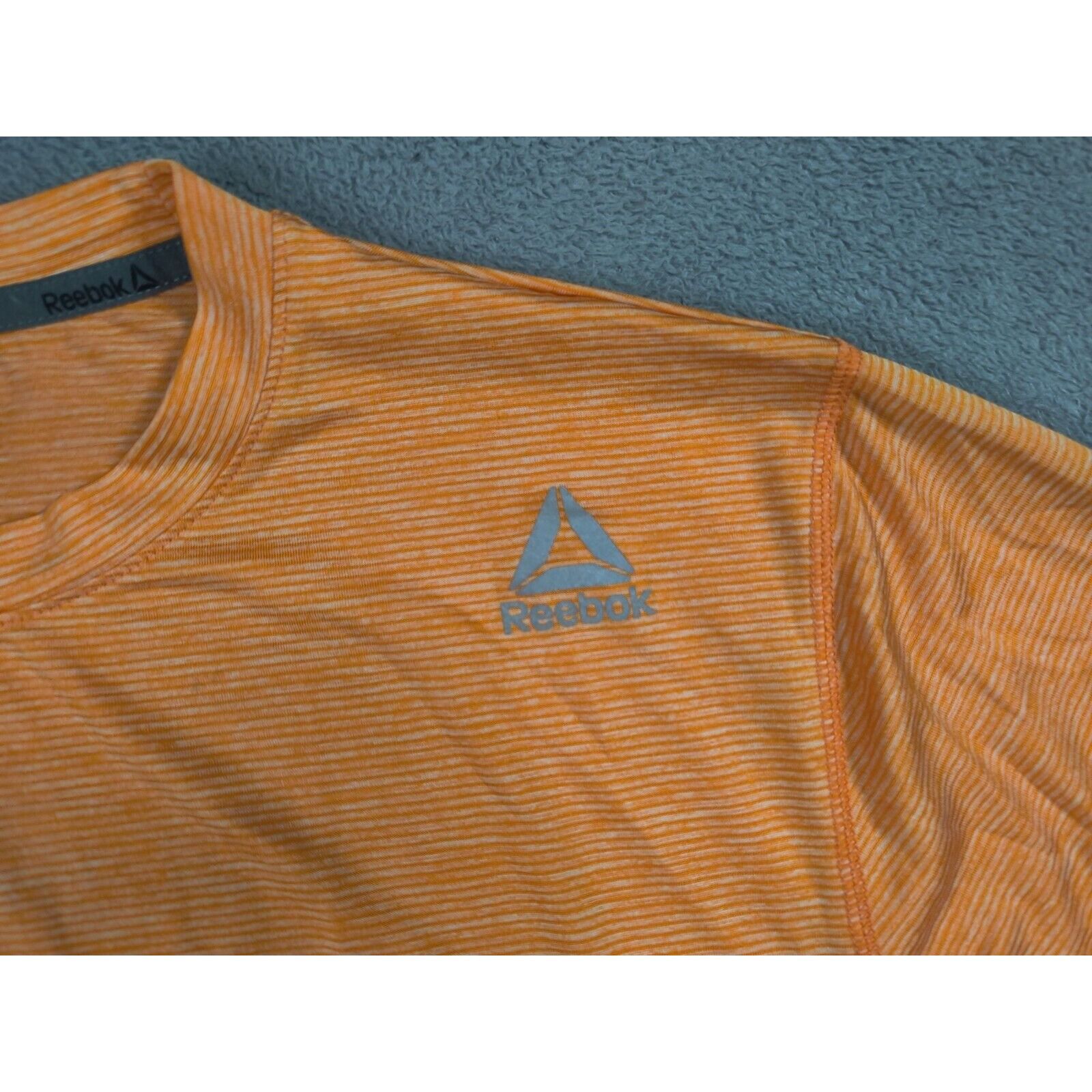 Reebok Reebok Shirt Adult Mens Medium Solid Orange Activewear Size US M / EU 48-50 / 2 - 2 Thumbnail