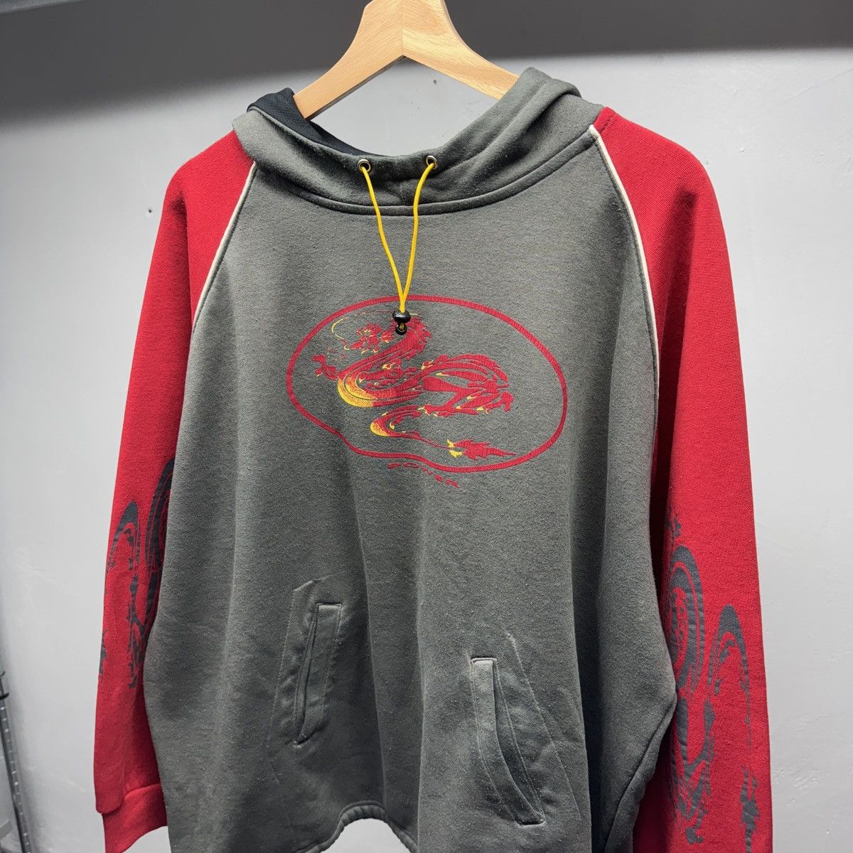 Vintage Y2K Thrashed Faded Dragon Flame Hoodie JNCO Skater Grunge Size US XL / EU 56 / 4 - 2 Thumbnail