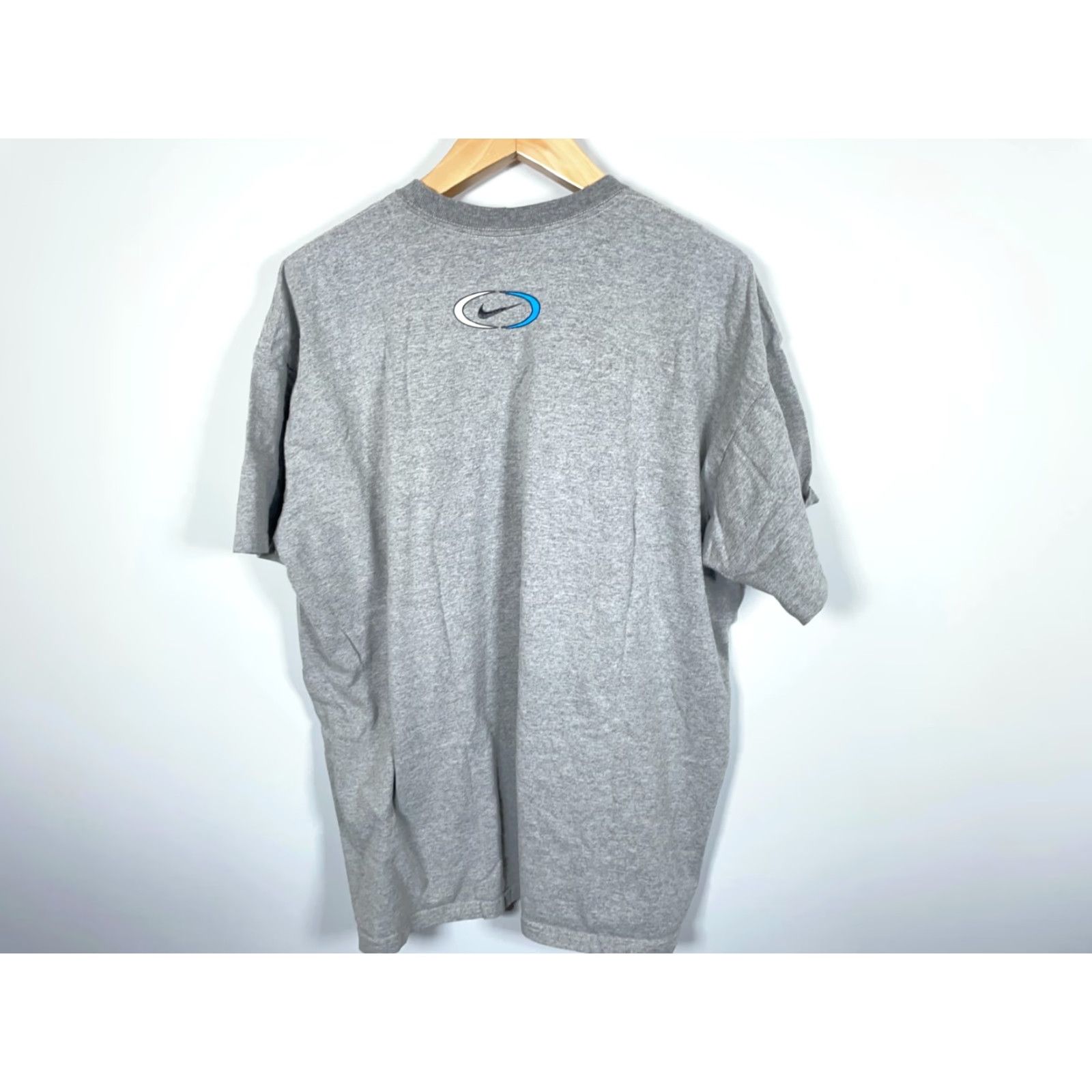 Nike Vintage Nike Air T-Shirt Men 2XL Gray Short Sleeve Crew Neck Double-Sided Print USA Made 2000s 90s Hipster Retro Graphic Size US XXL / EU 58 / 5 - 2 Thumbnail