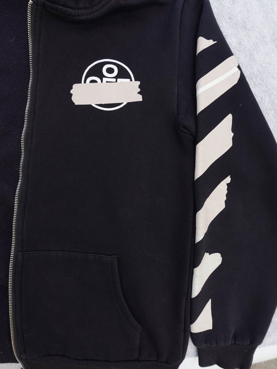 Off-White OFF-WHITE Gold Tape Arrow Zip Hoodie ⚫️✨ Size US M / EU 48-50 / 2 - 2 Thumbnail