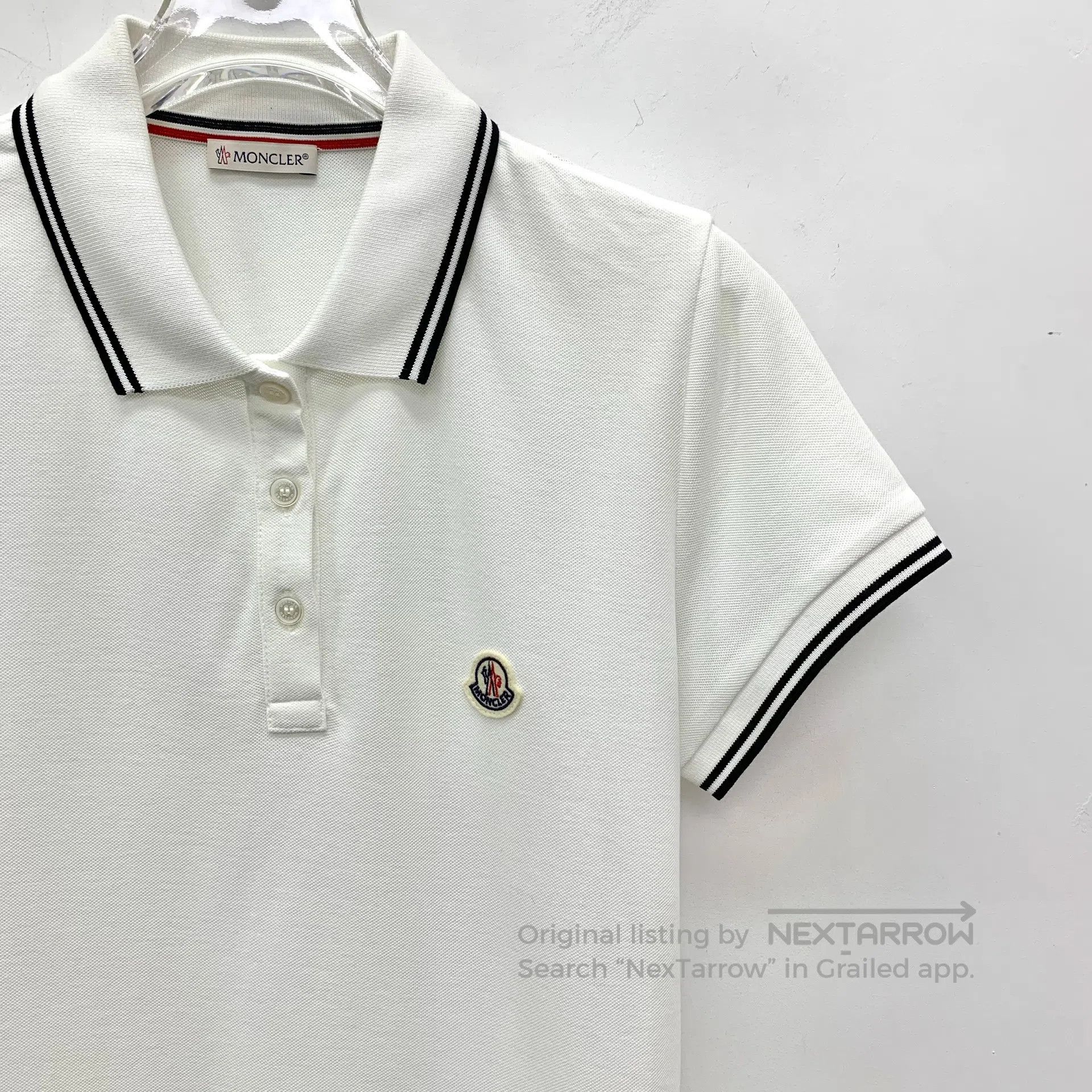 Moncler Moncler White striped logo patch cotton collar single-brea Size US M / EU 48-50 / 2 - 3 Thumbnail
