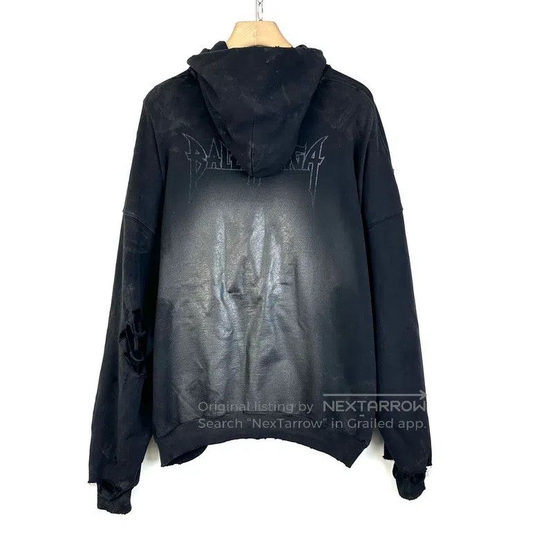 Balenciaga Balenciaga Black Eiffel Tower Sunset Printed Destroyed Dis Size US S / EU 44-46 / 1 - 2 Thumbnail