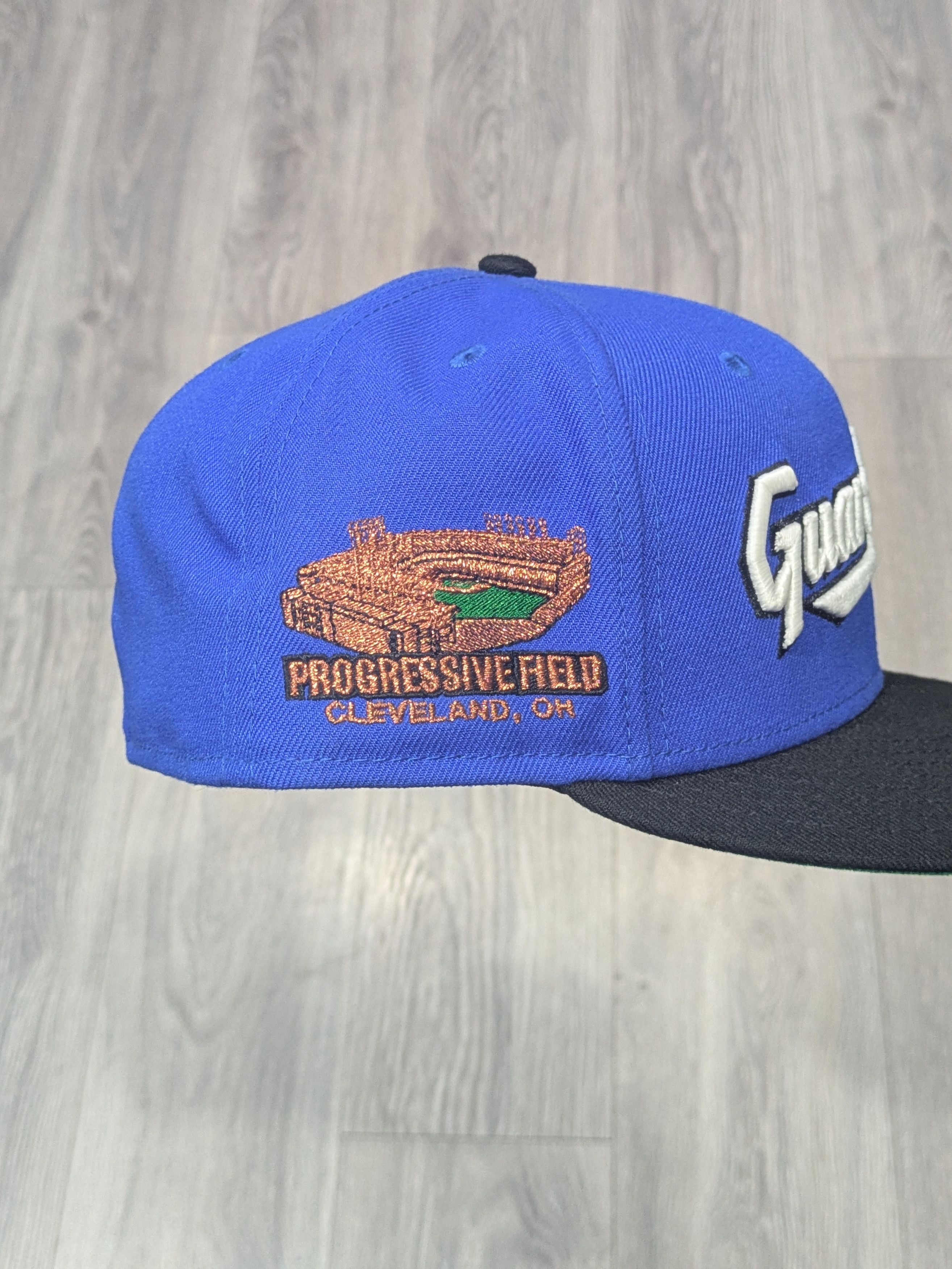 New Era 59fifty Cleveland Guardians 7 5/8 Blue Black Size ONE SIZE - 2 Thumbnail
