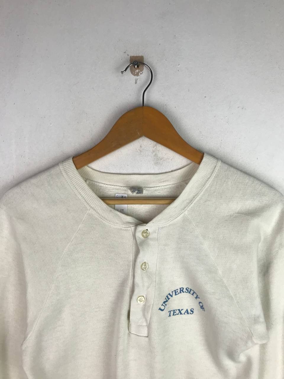 Champion × Vintage Vintage 80's Champion Made In Usa Rare Design Size US S / EU 44-46 / 1 - 3 Thumbnail