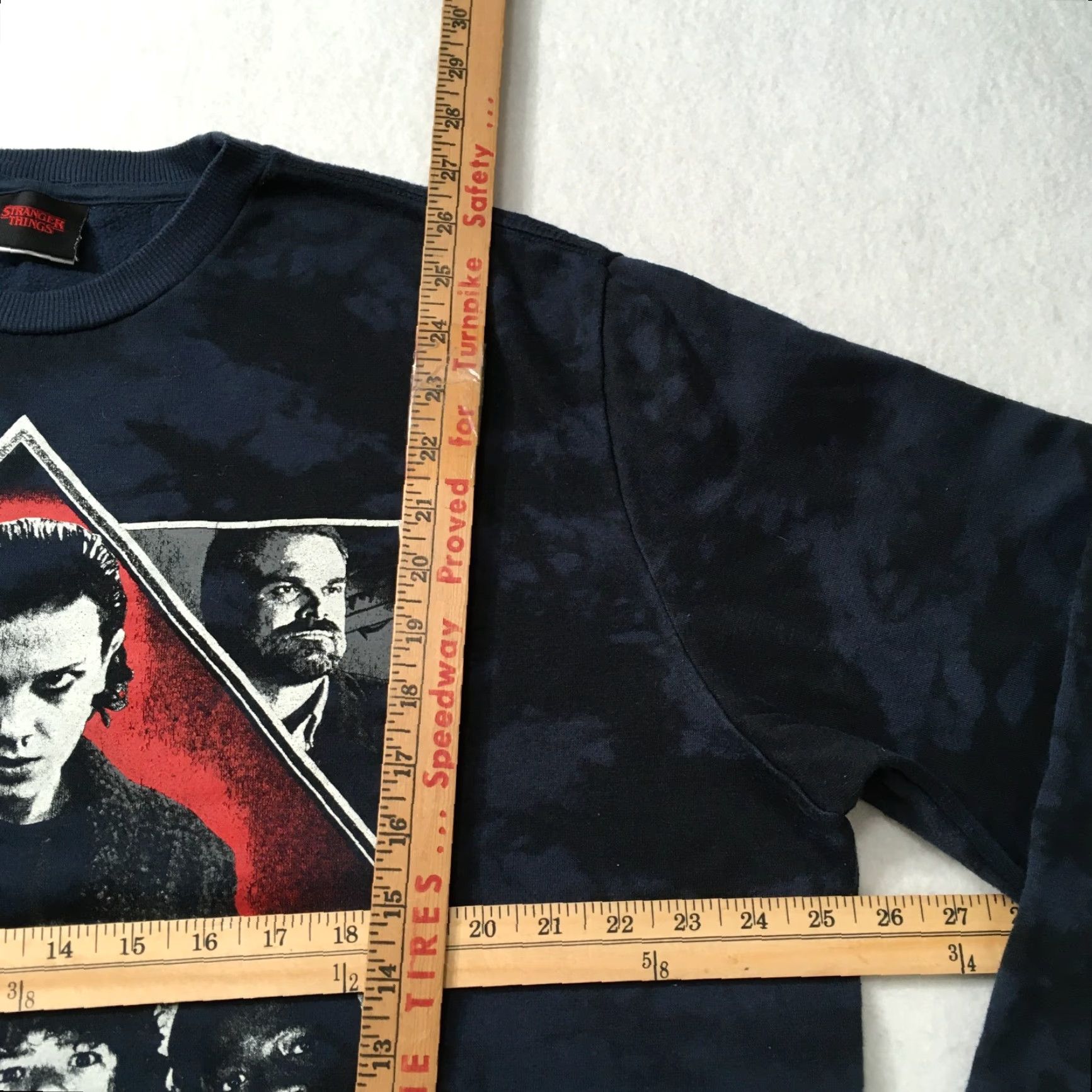Vintage Stranger Things CREW 2XL Sweatshirt BLUE Logo Netflix Promo Size US XXL / EU 58 / 5 - 5 Thumbnail