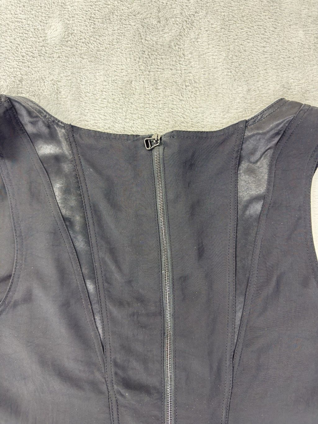 Helmut Lang Helmut Lang New York Women's Size Medium 90% Triacetate Size M / US 6-8 / IT 42-44 - 10 Thumbnail