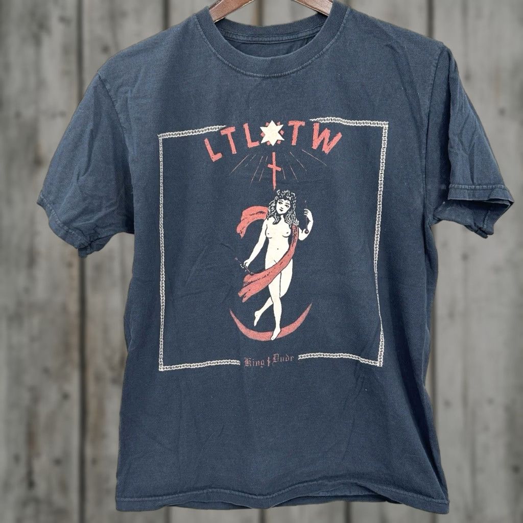 Vintage VINTAGE King Dude Shirt Men Medium Black Lucifer Light of the World Chelsea Wolfe Lonson Wyatt Music Punk Size US M / EU 48-50 / 2 - 1 Thumbnail