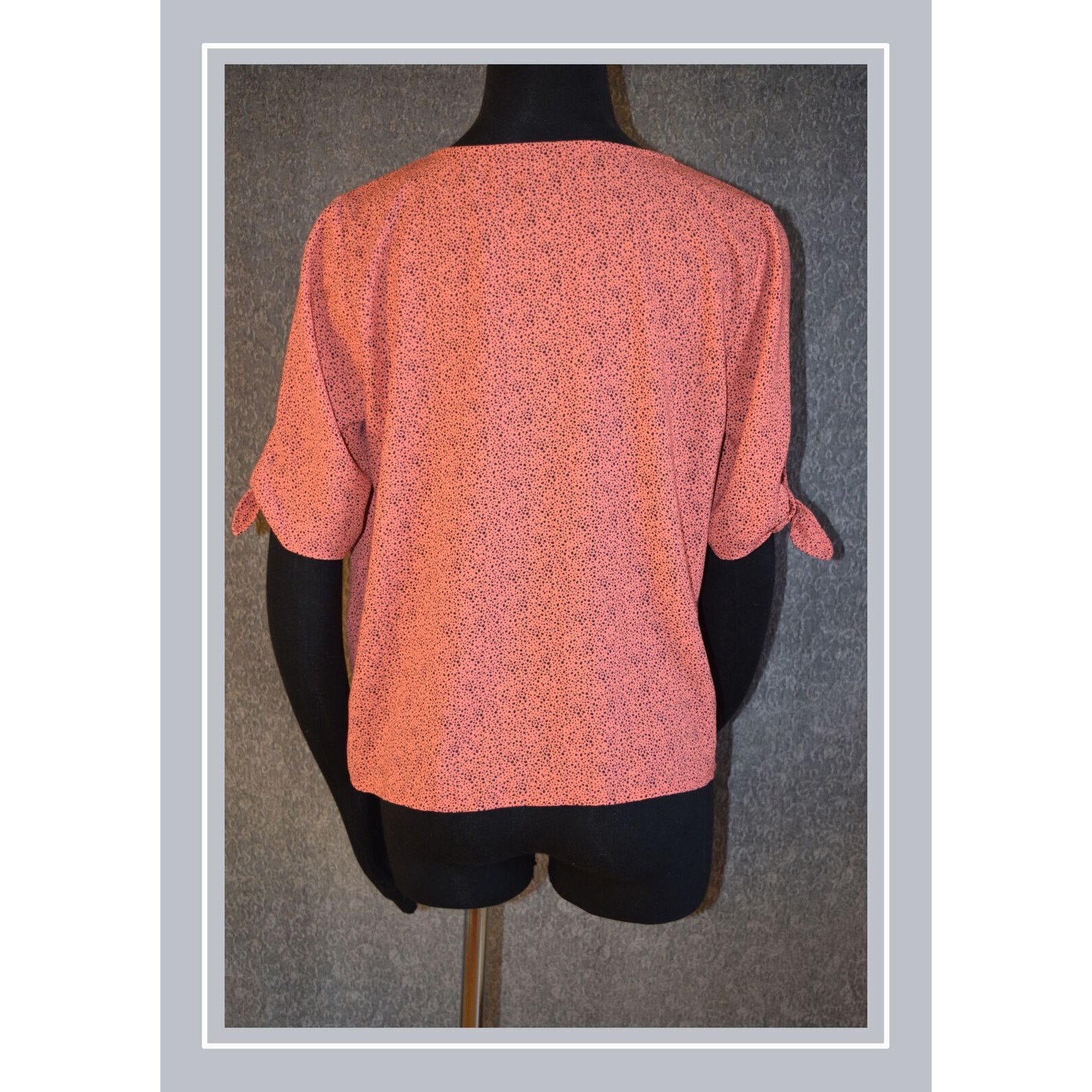 Apt. 9 APT 9 Peach Speckled Short Sleeve V-Neck Blouse Top SZ M Size M / US 6-8 / IT 42-44 - 3 Thumbnail