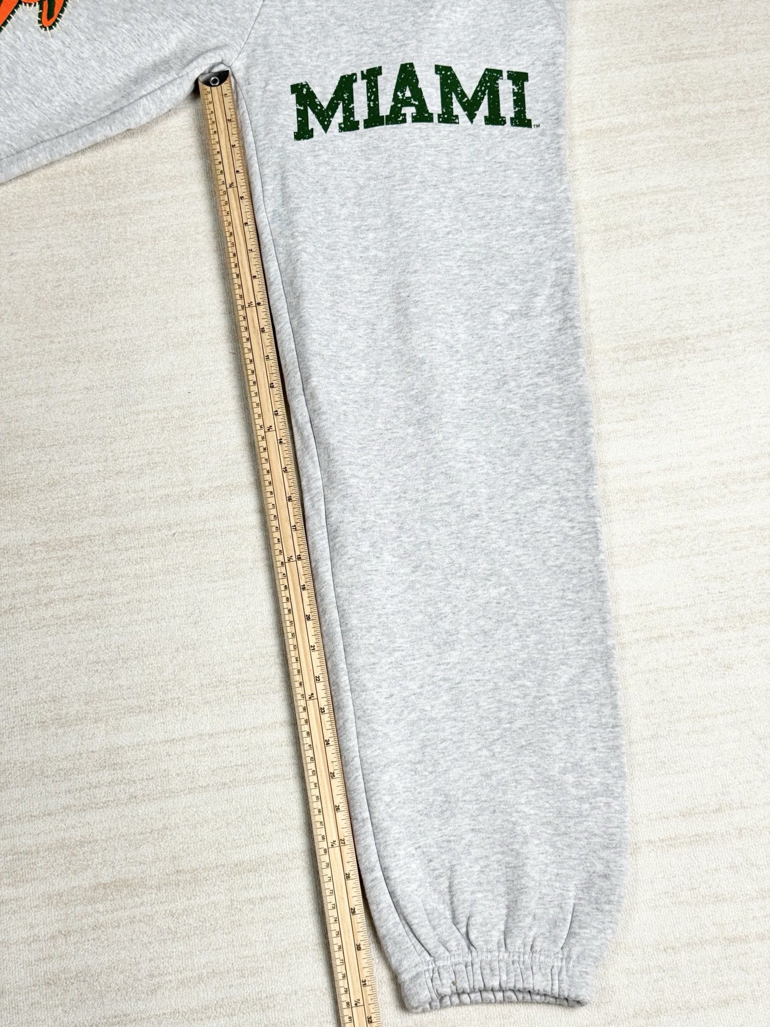 Mitchell & Ness × Travis Scott Miami Hurricanes Classic Sweatpants Size US 32 / EU 48 - 7 Thumbnail