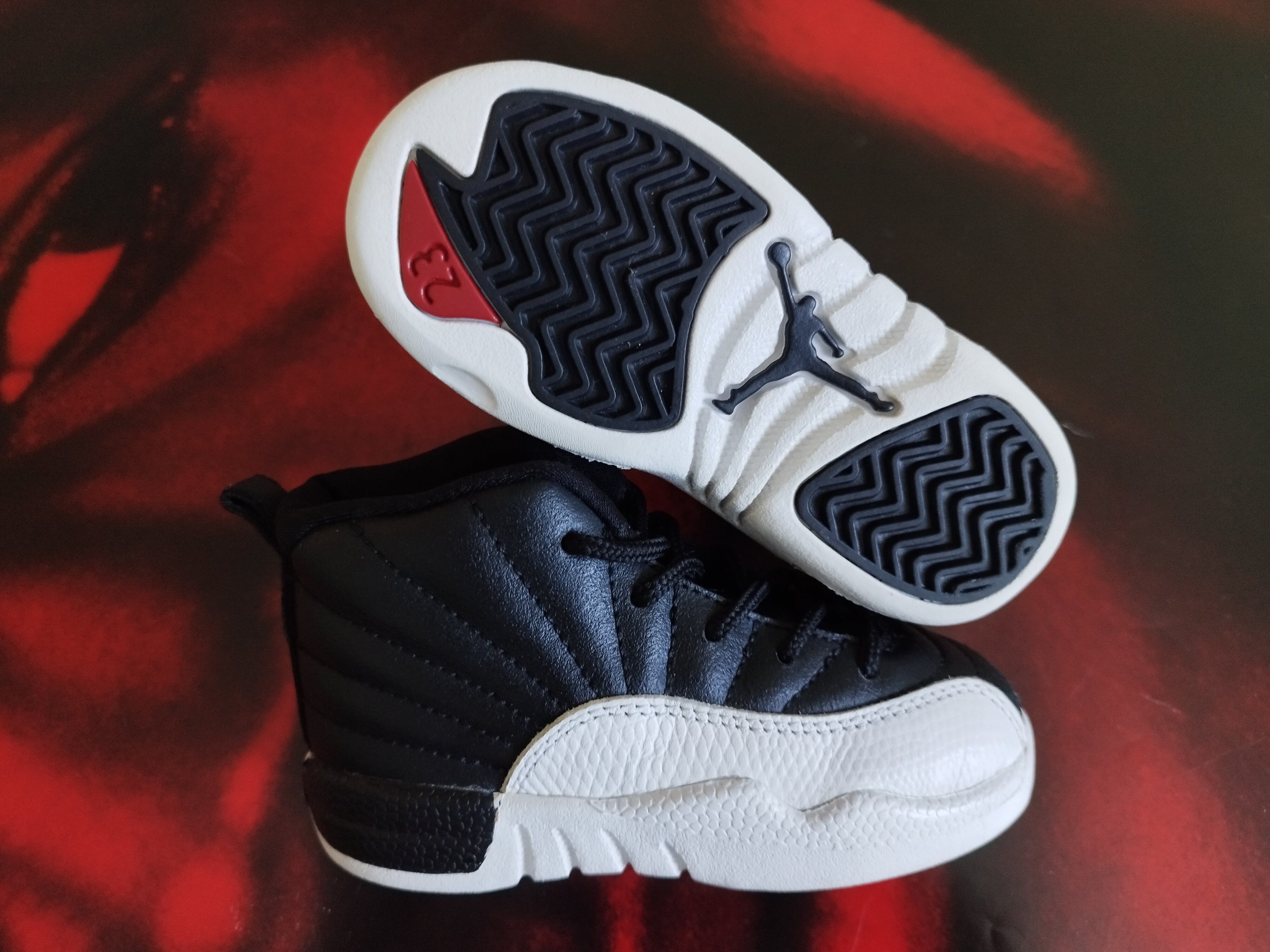 Jordan Brand Vintage NIKE OG 1997 Baby Jordan AIR XII 12 Playoff 7,5 Size US 5 / EU 37 - 5 Thumbnail