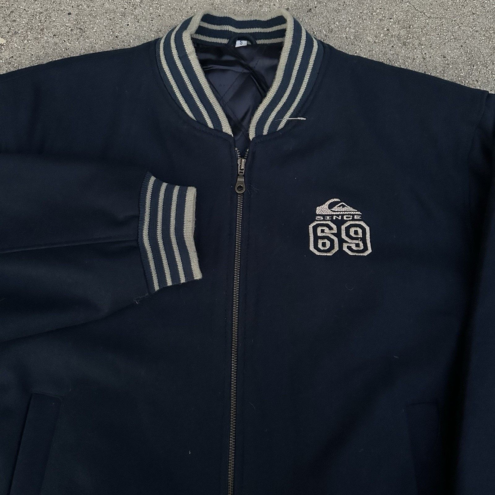 Quiksilver × Vintage Vintage 90s Quiksilver Navy Blue Wool Varsity Jacket Small Size US S / EU 44-46 / 1 - 5 Thumbnail